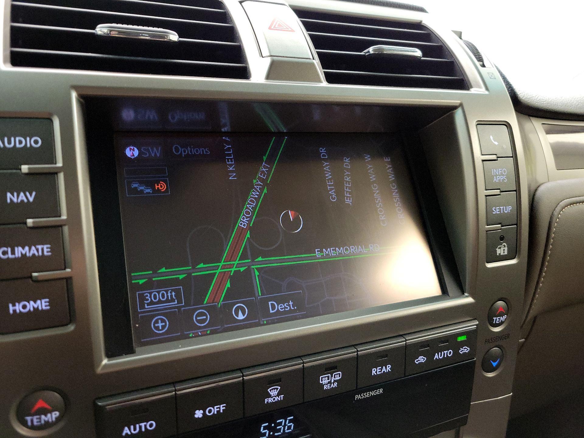 Thumbnail: 2015 Lexus GX - 14