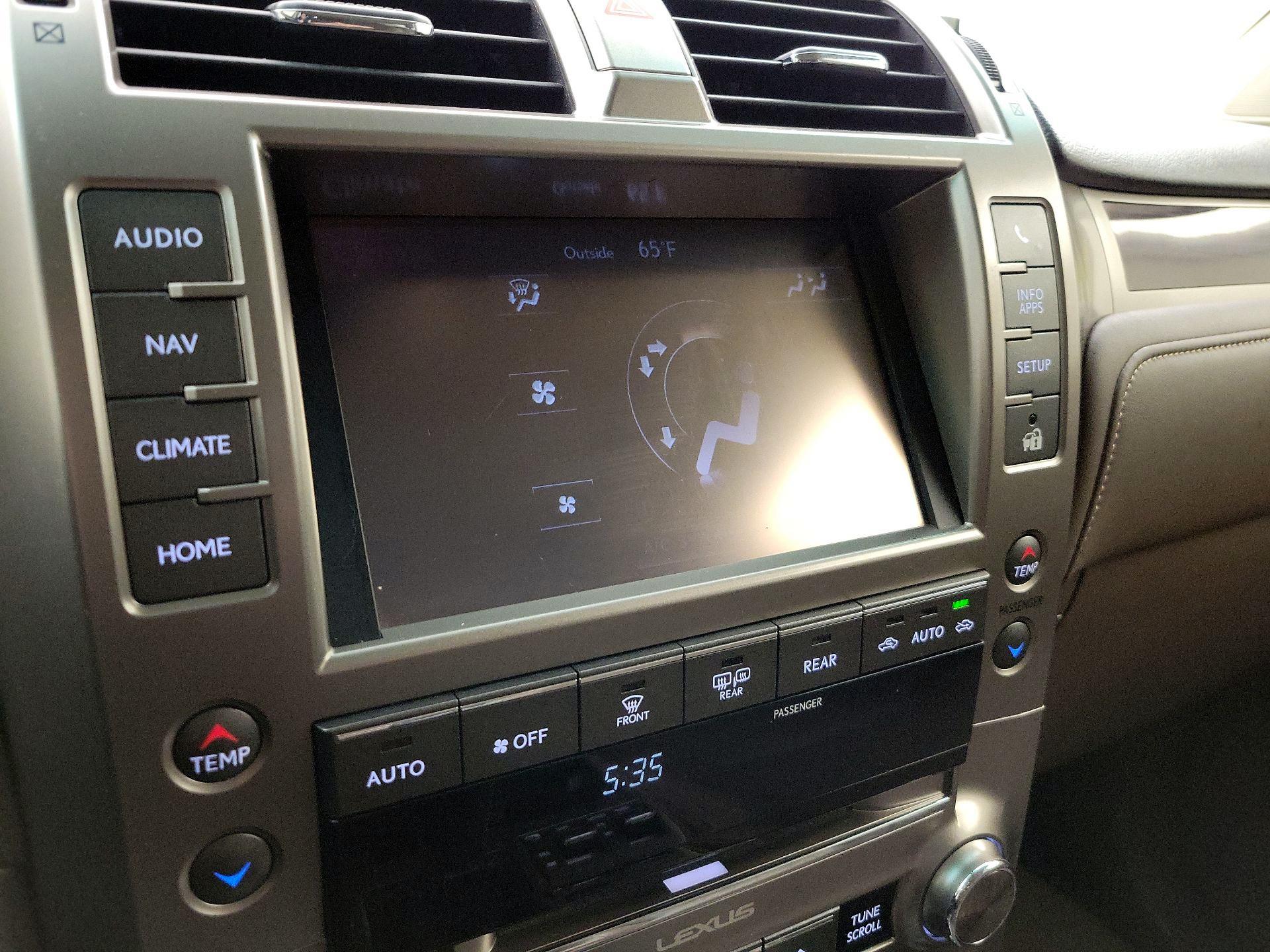 Thumbnail: 2015 Lexus GX - 17