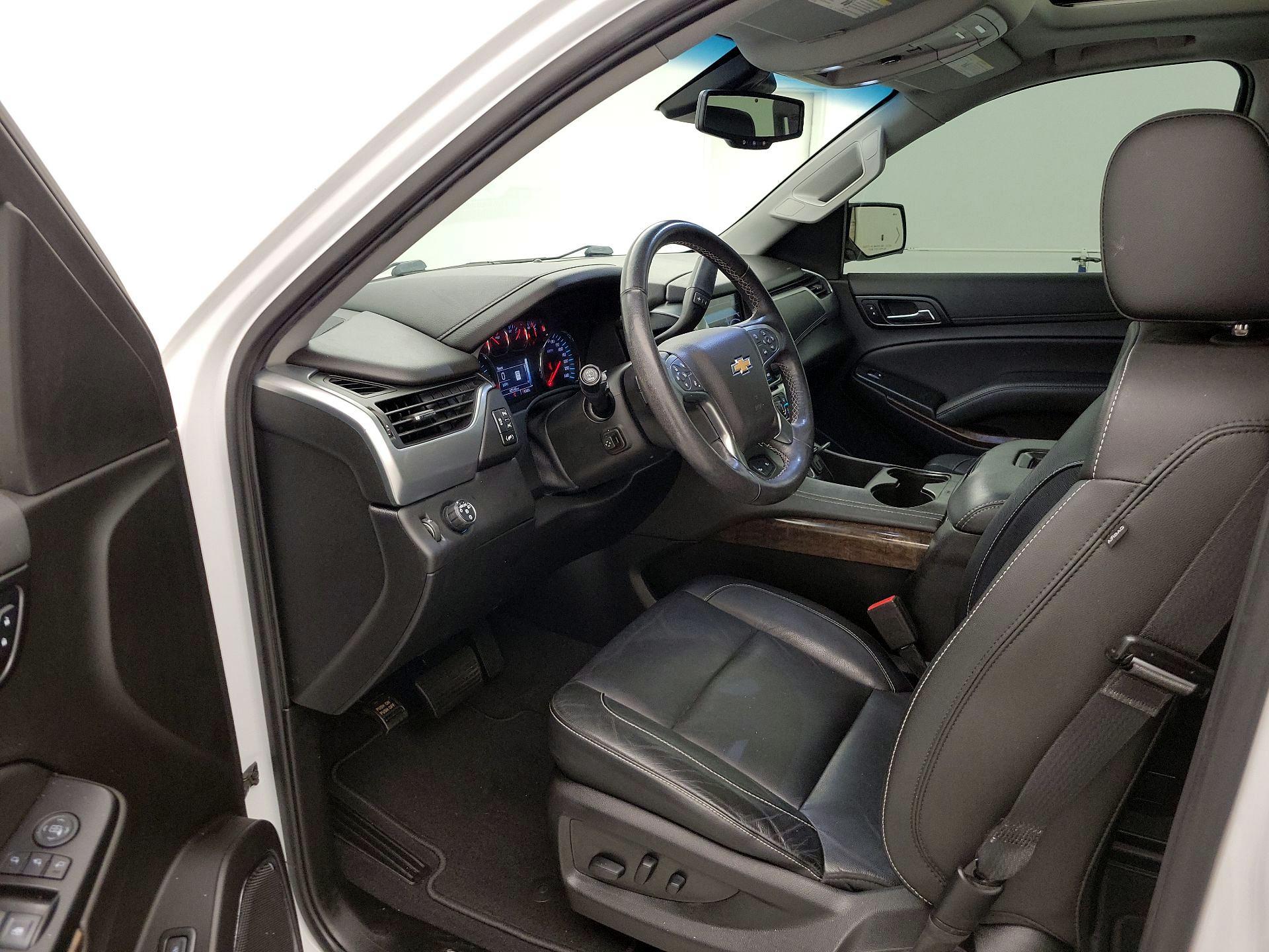 Thumbnail: 2020 Chevrolet Tahoe - 11