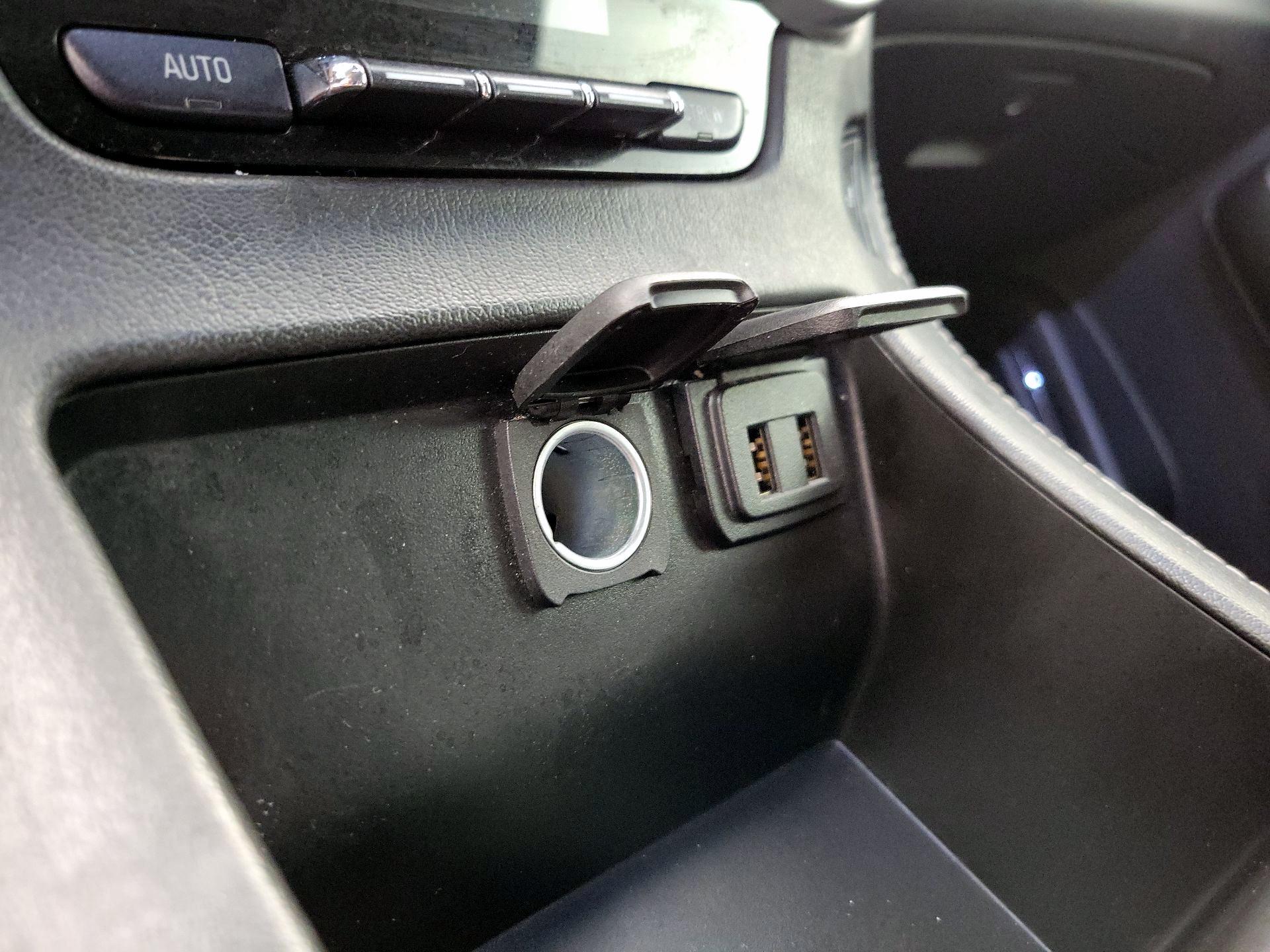 Thumbnail: 2020 Chevrolet Tahoe - 19