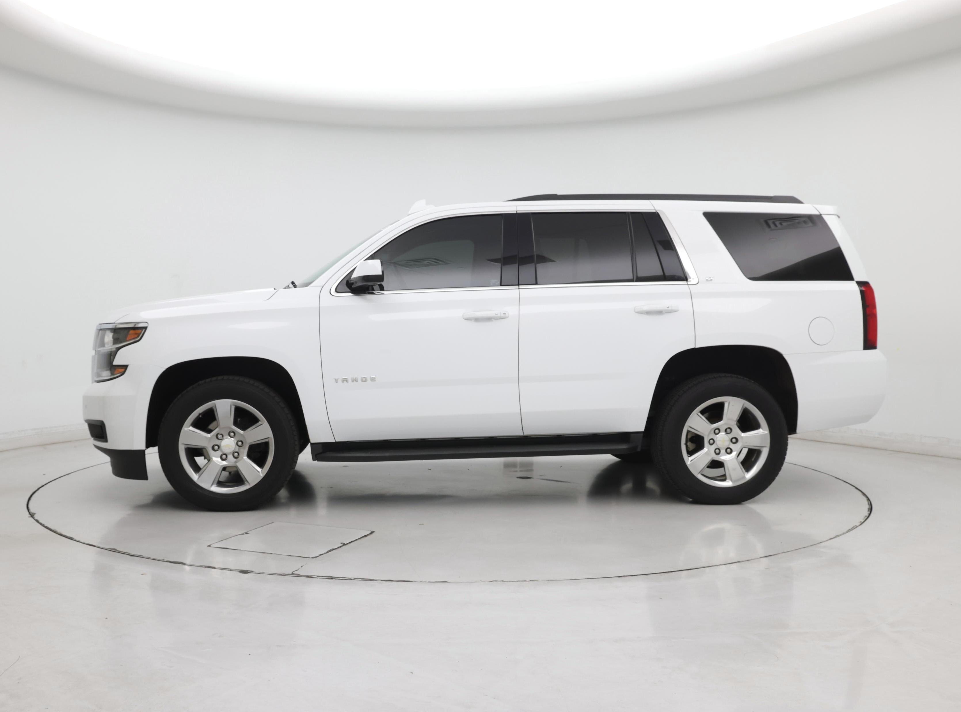 Thumbnail: 2020 Chevrolet Tahoe - 3