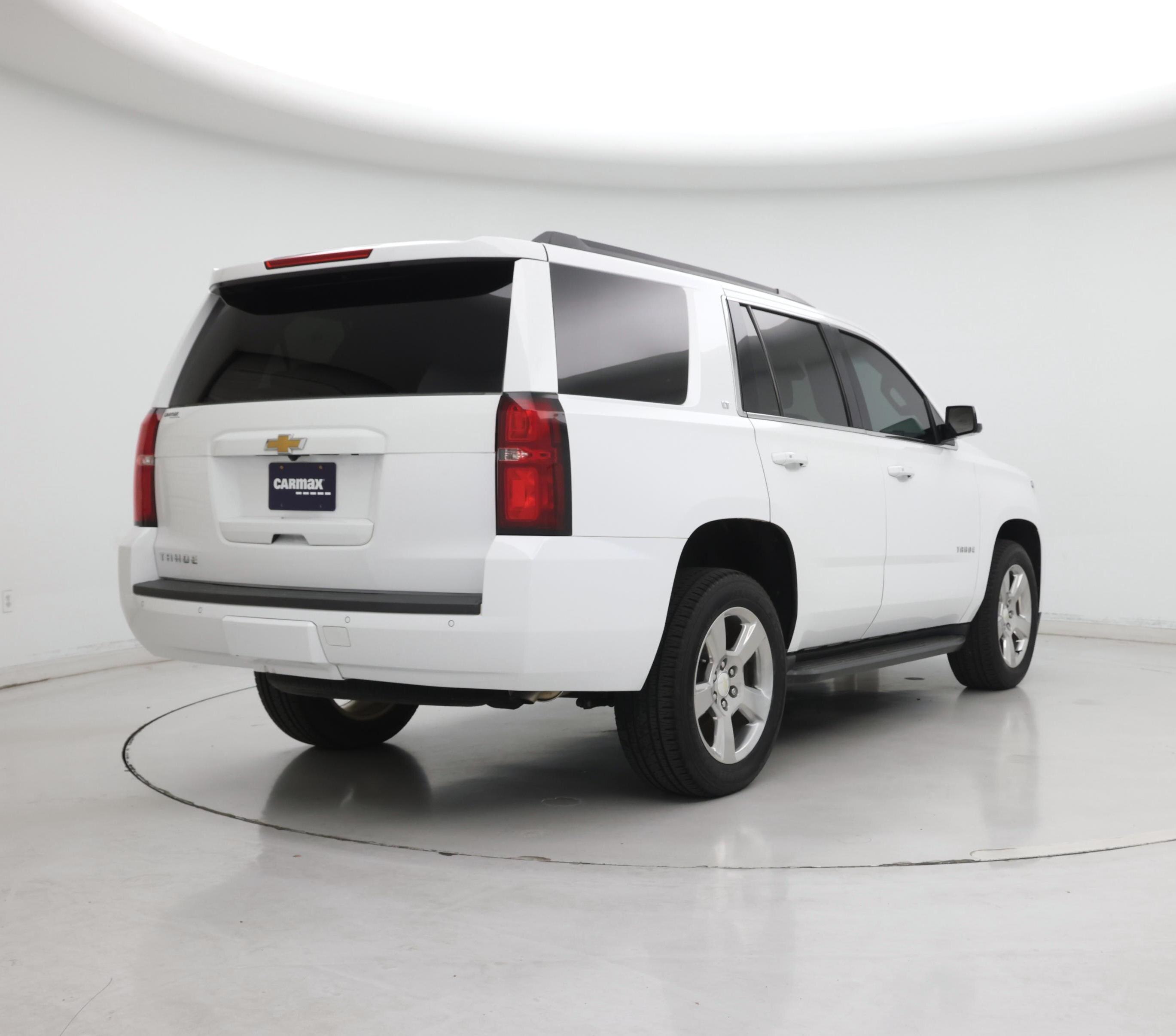 Thumbnail: 2020 Chevrolet Tahoe - 8