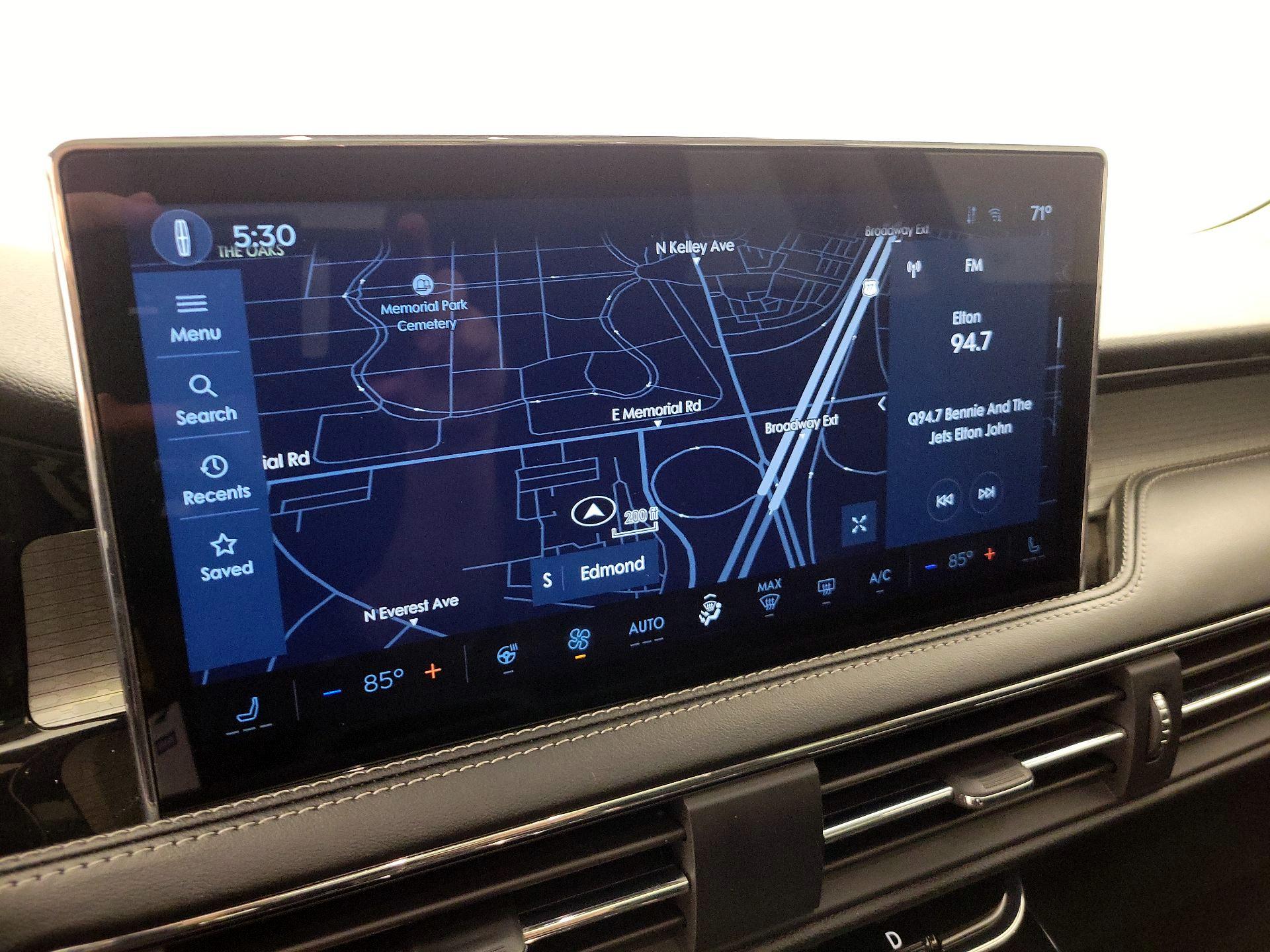 Thumbnail: 2023 Lincoln Corsair - 14