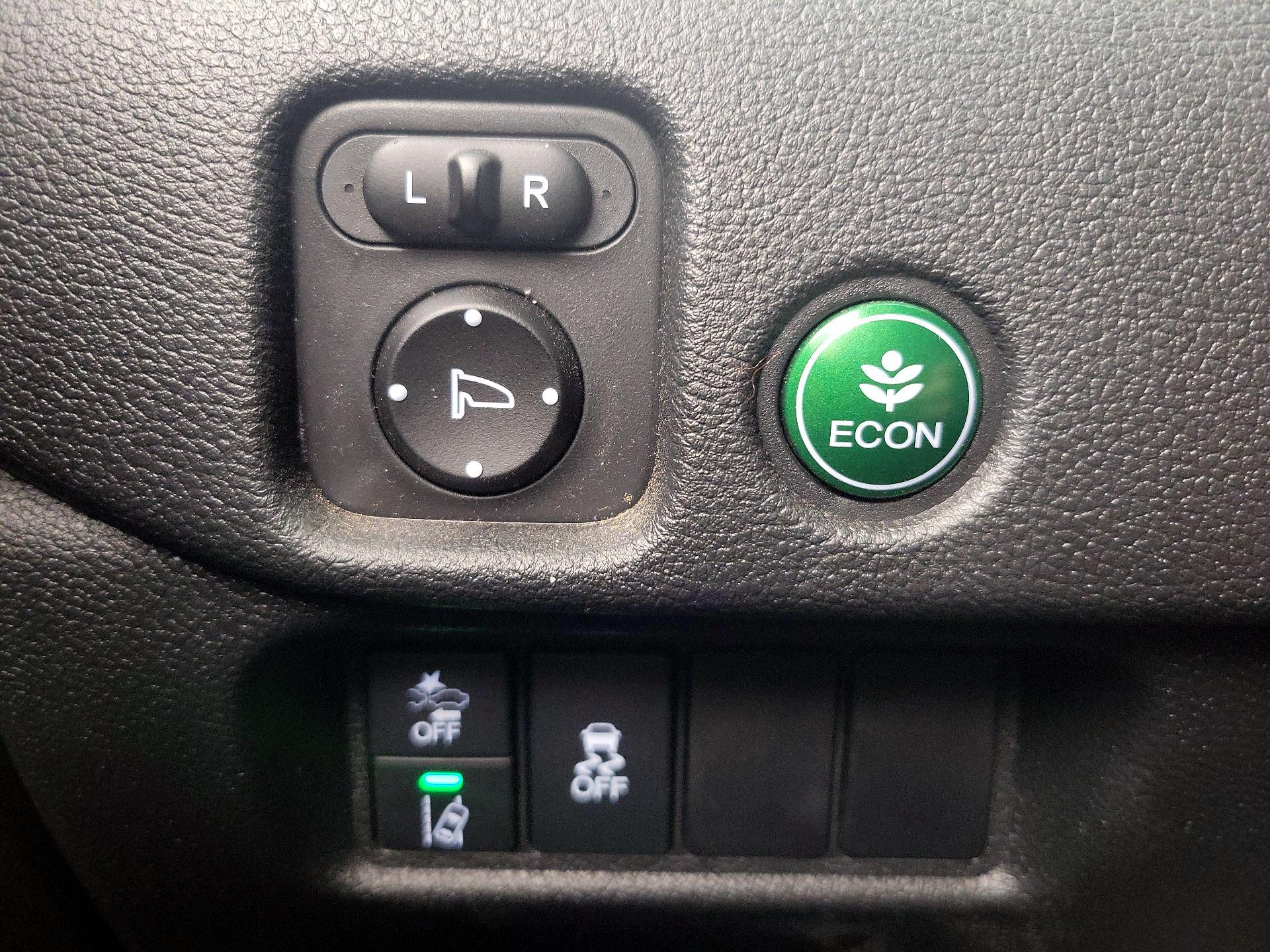 Thumbnail: 2019 Honda Pilot - 13