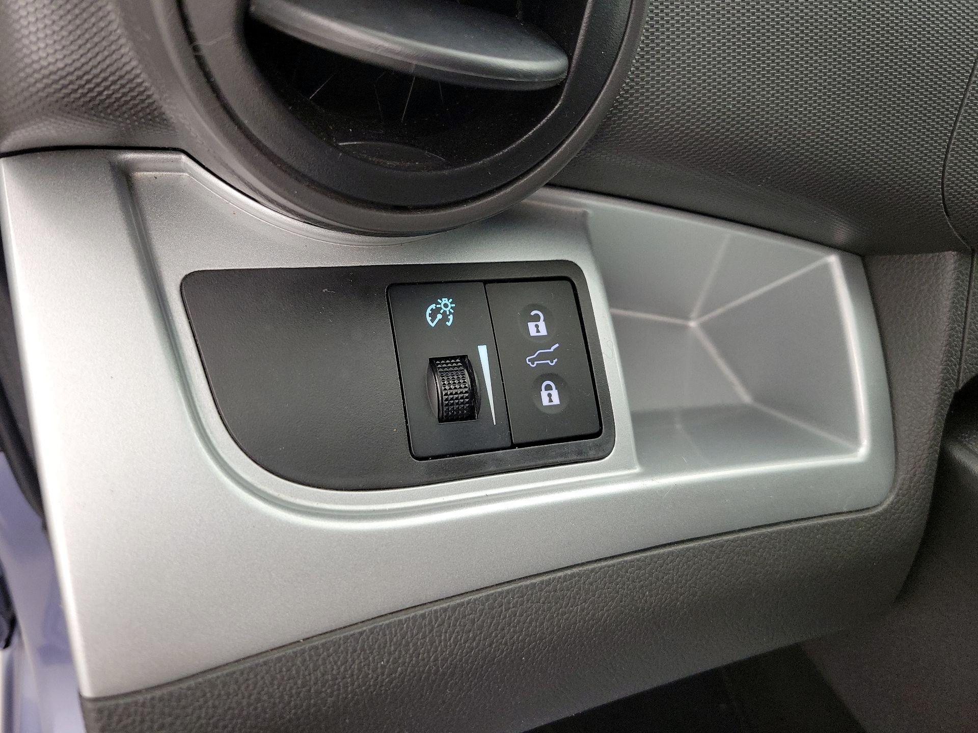 Thumbnail: 2014 Chevrolet Spark - 13