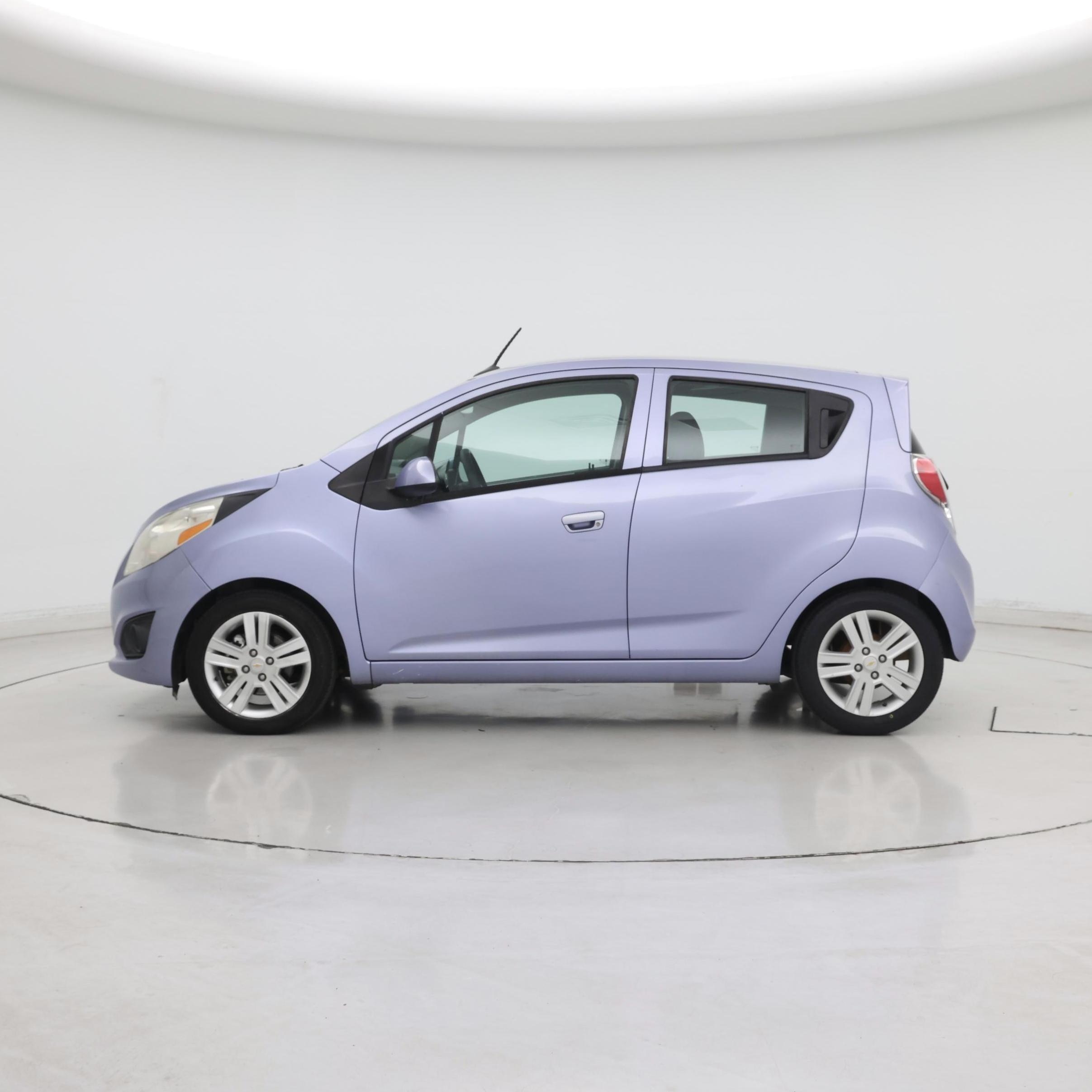 Thumbnail: 2014 Chevrolet Spark - 3