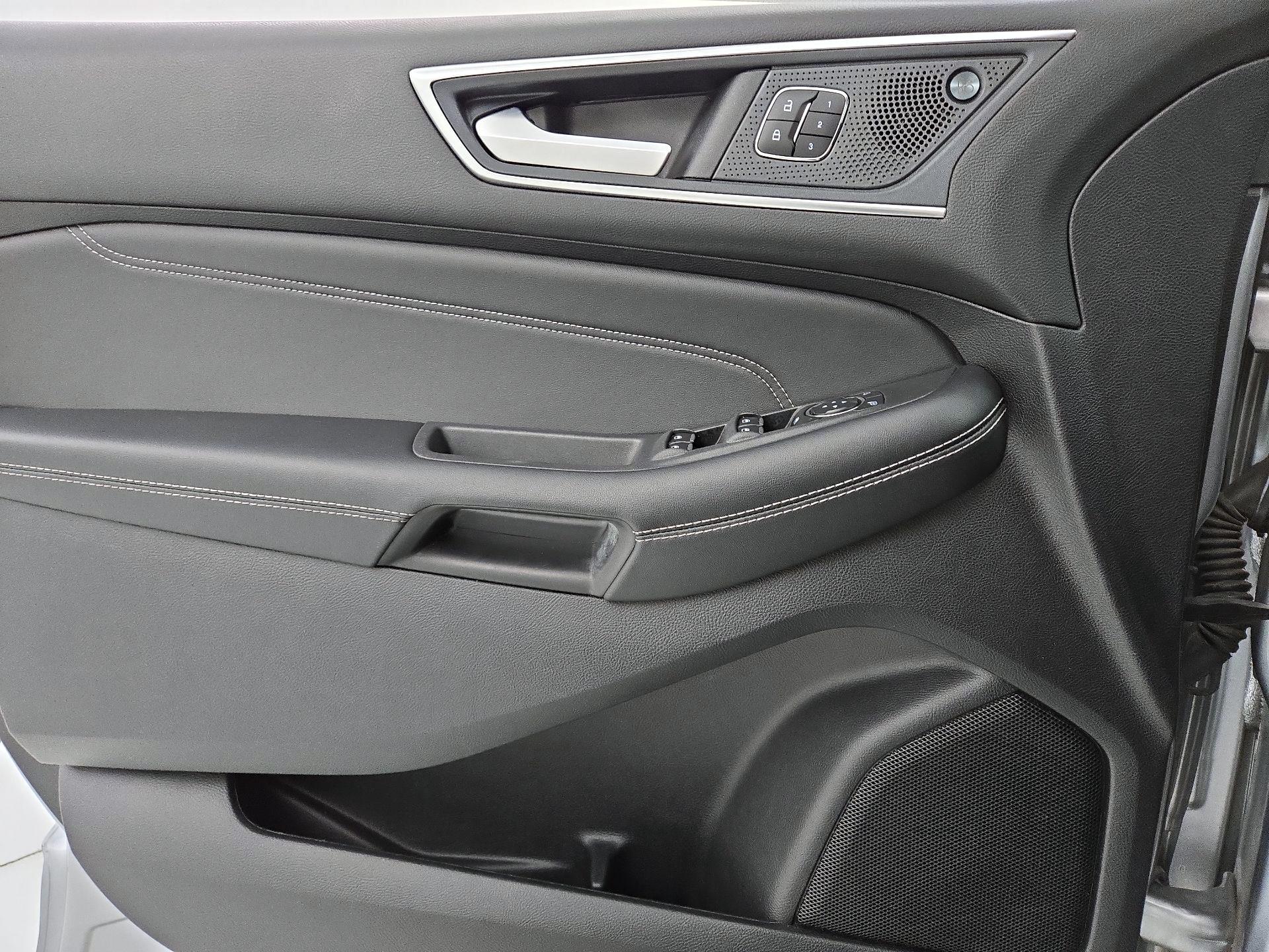 Thumbnail: 2024 Ford Edge - 12