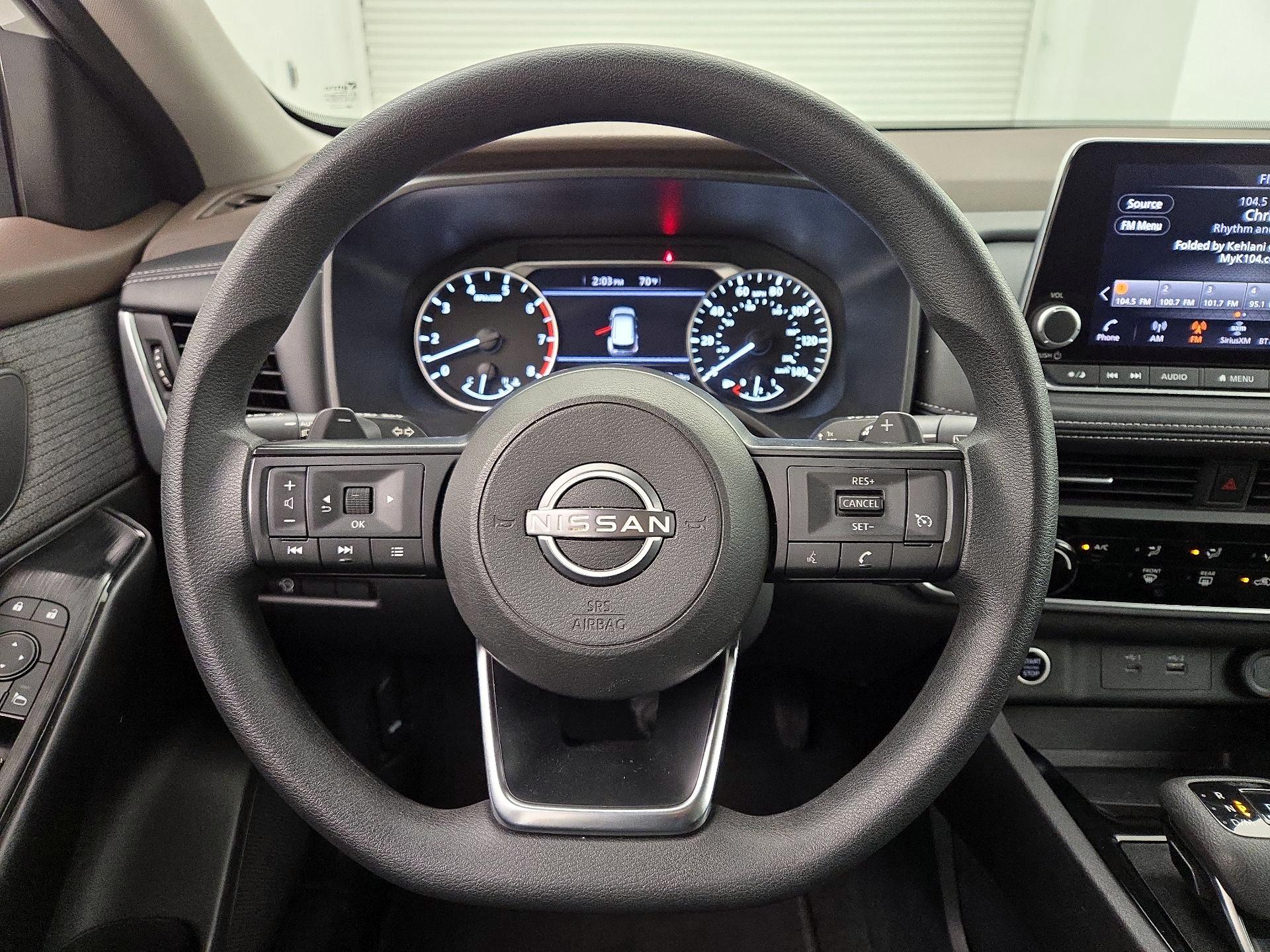 Thumbnail: 2023 Nissan Rogue - 10