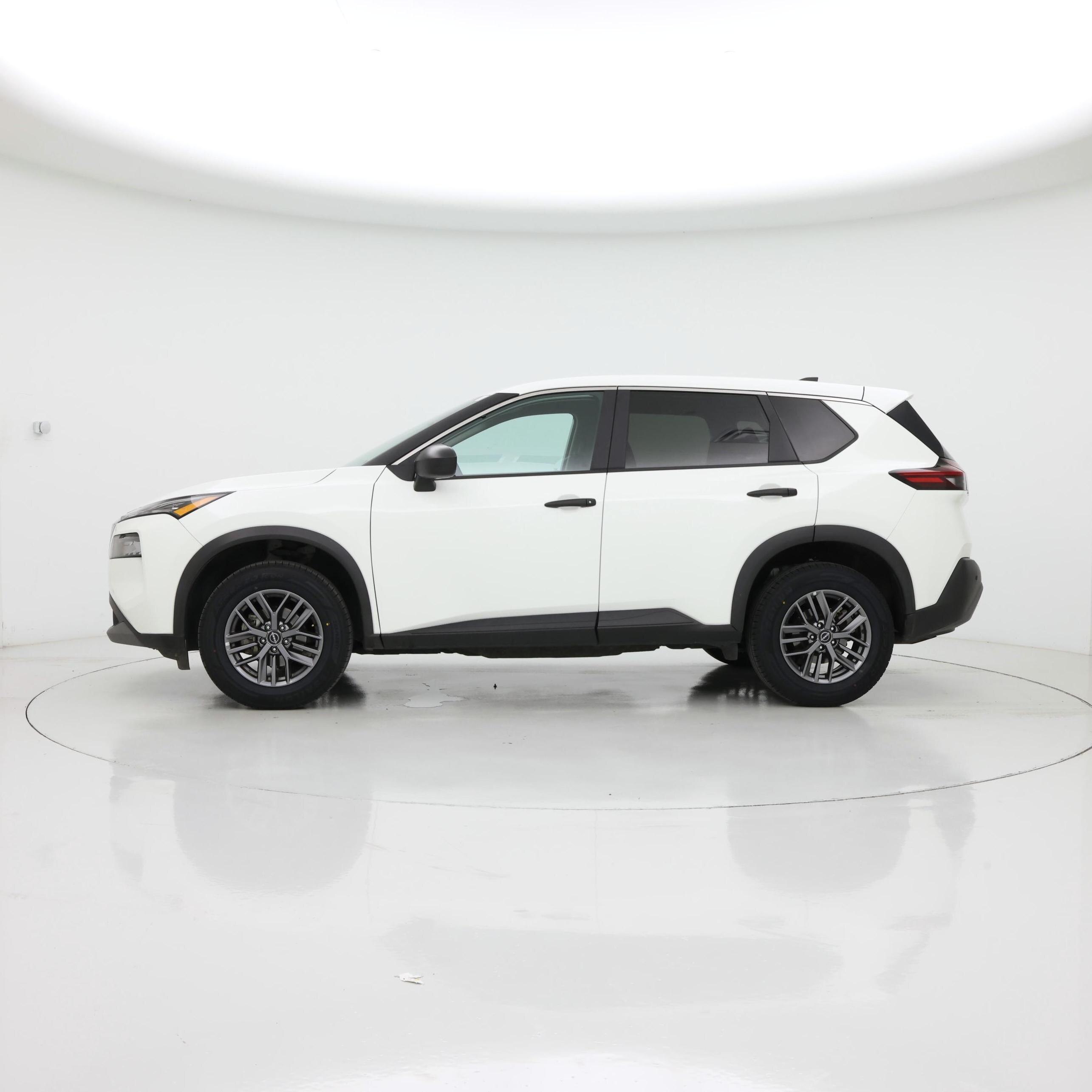 Thumbnail: 2023 Nissan Rogue - 3