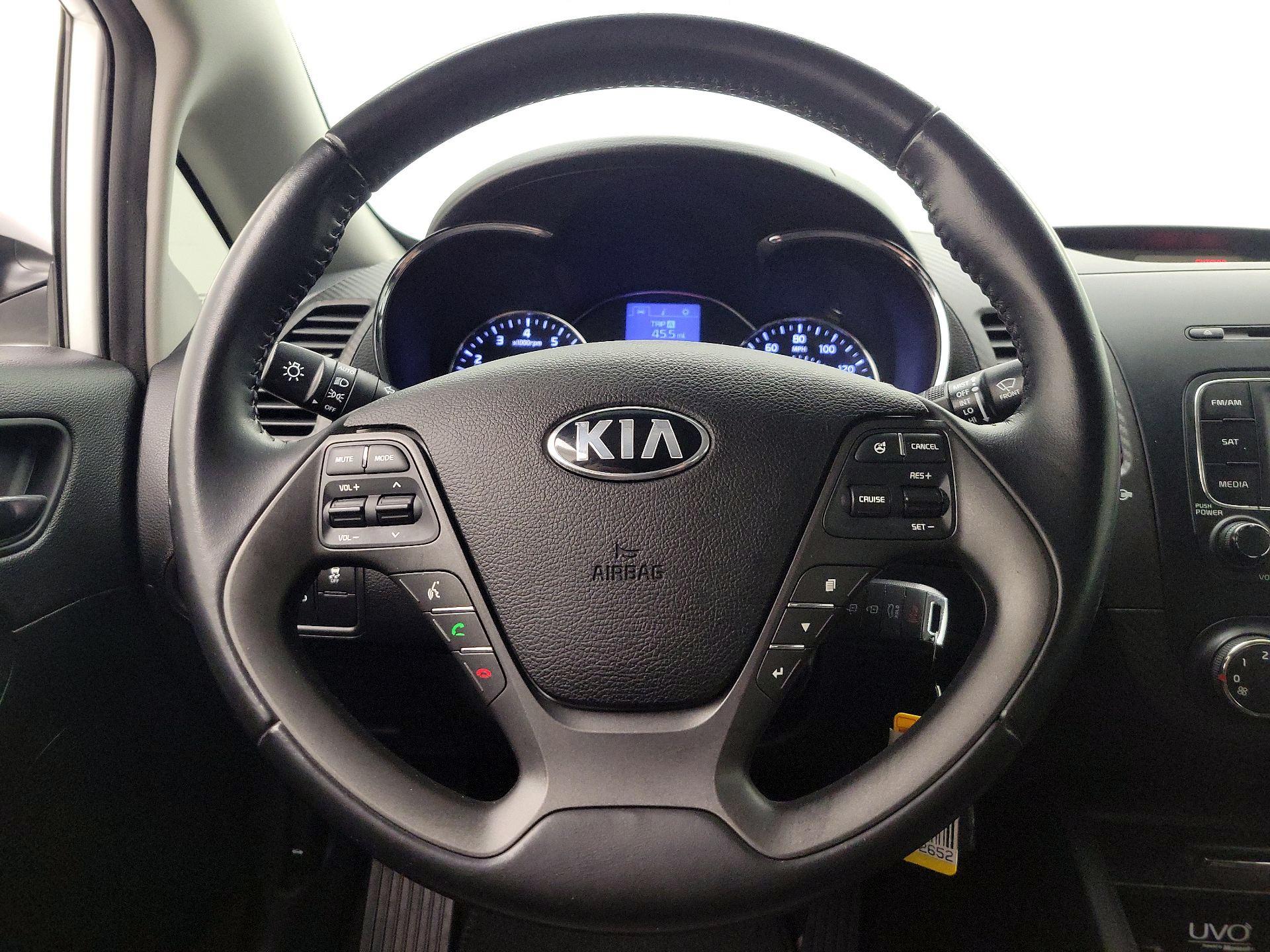 Thumbnail: 2014 Kia Forte - 10