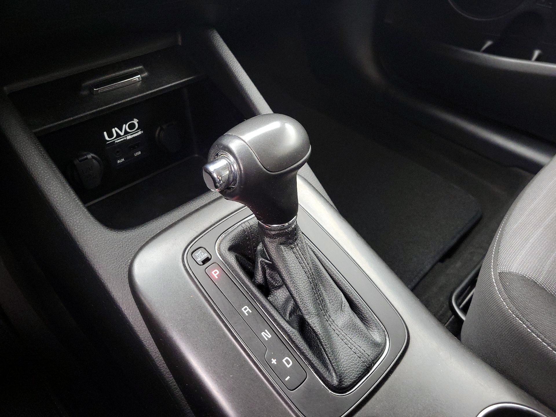 Thumbnail: 2014 Kia Forte - 17