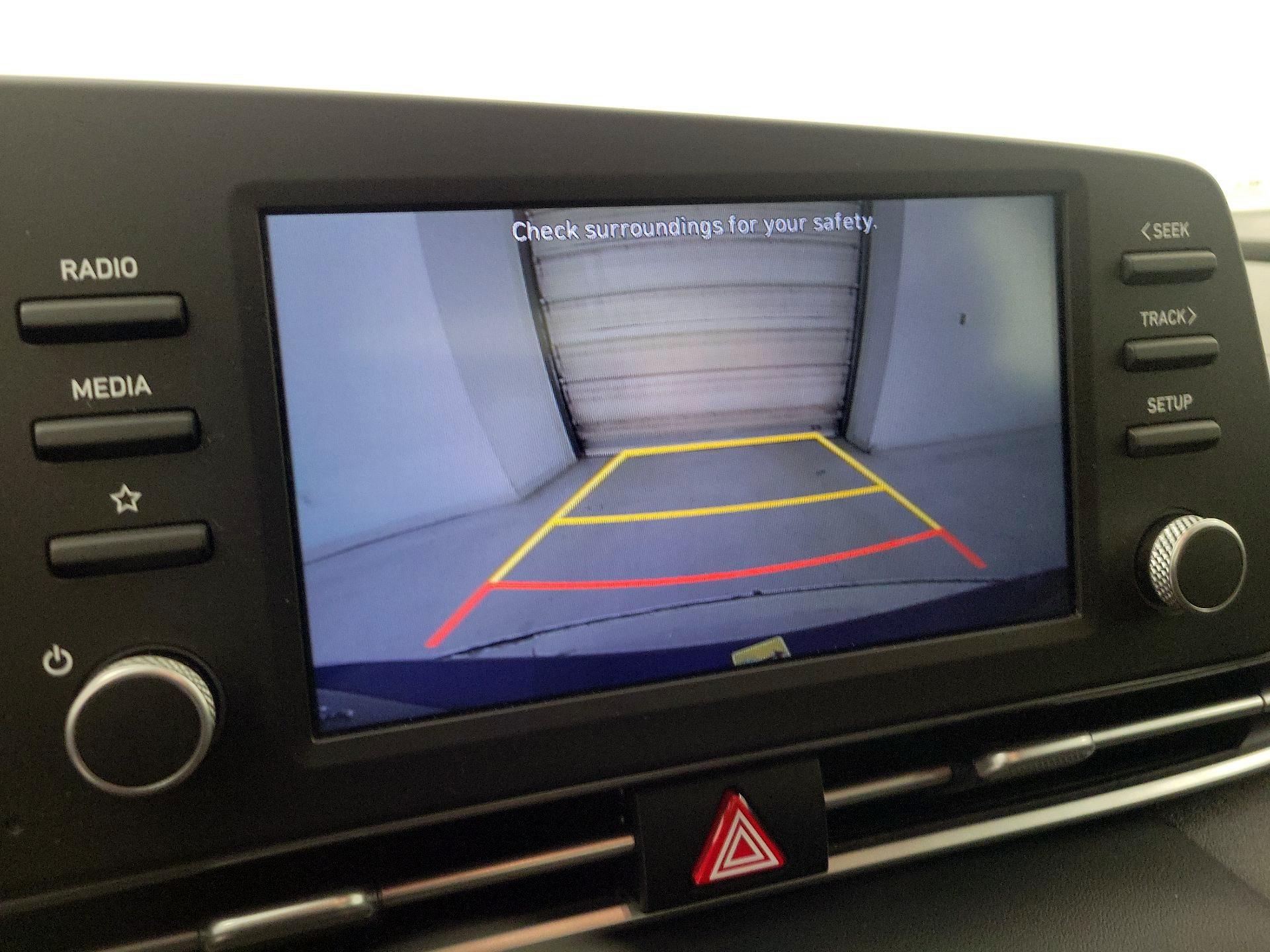 Thumbnail: 2021 Hyundai Elantra - 14