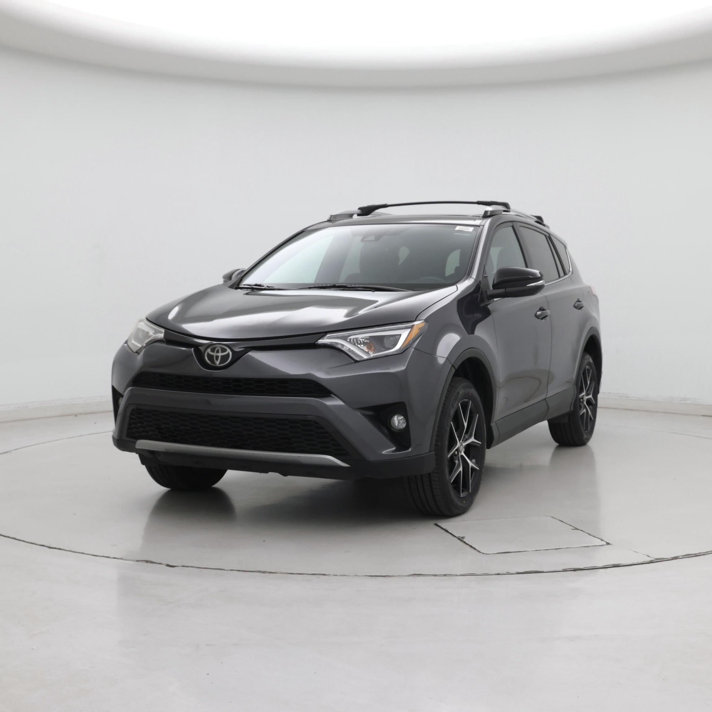 Thumbnail: 2017 Toyota RAV4 - 4