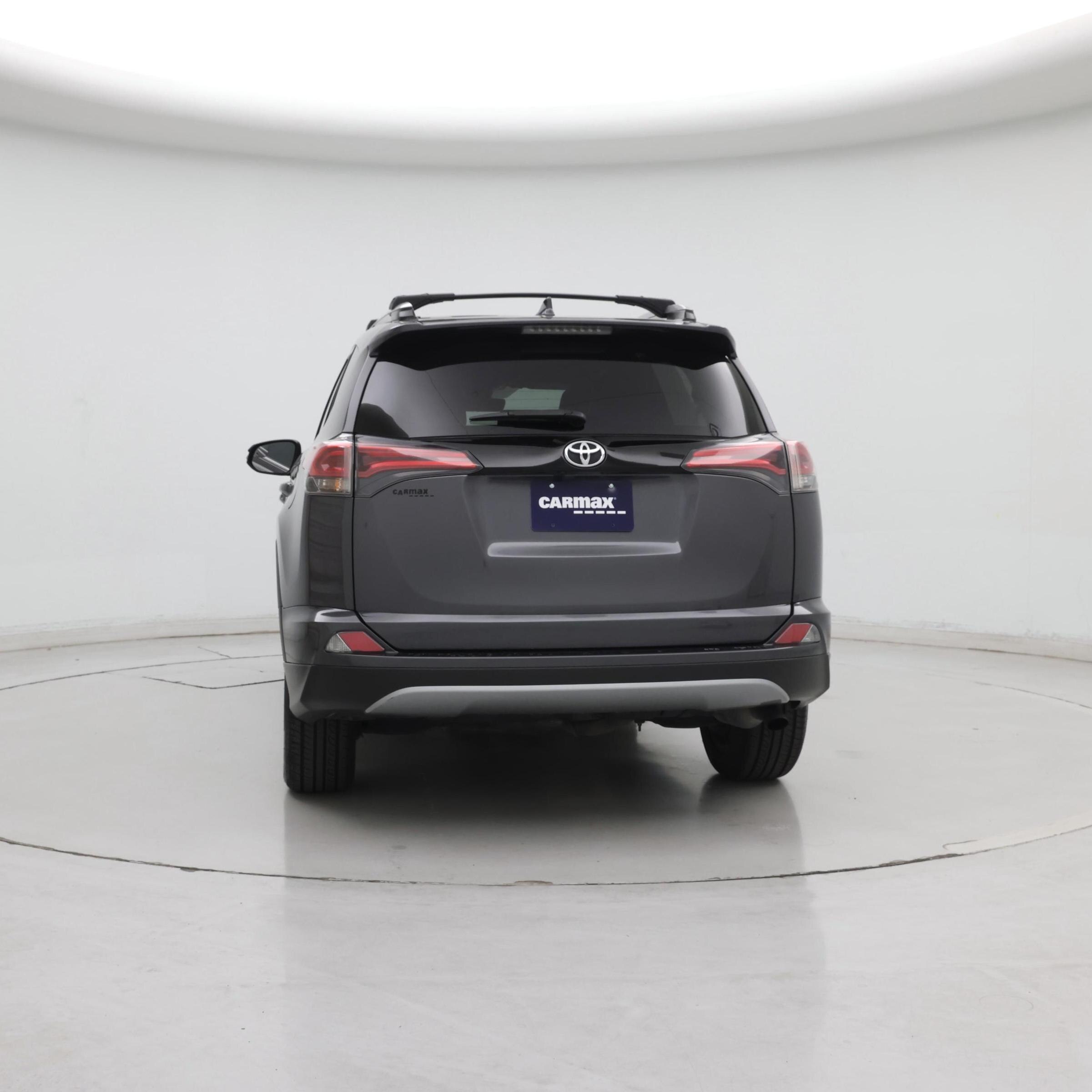 Thumbnail: 2017 Toyota RAV4 - 6