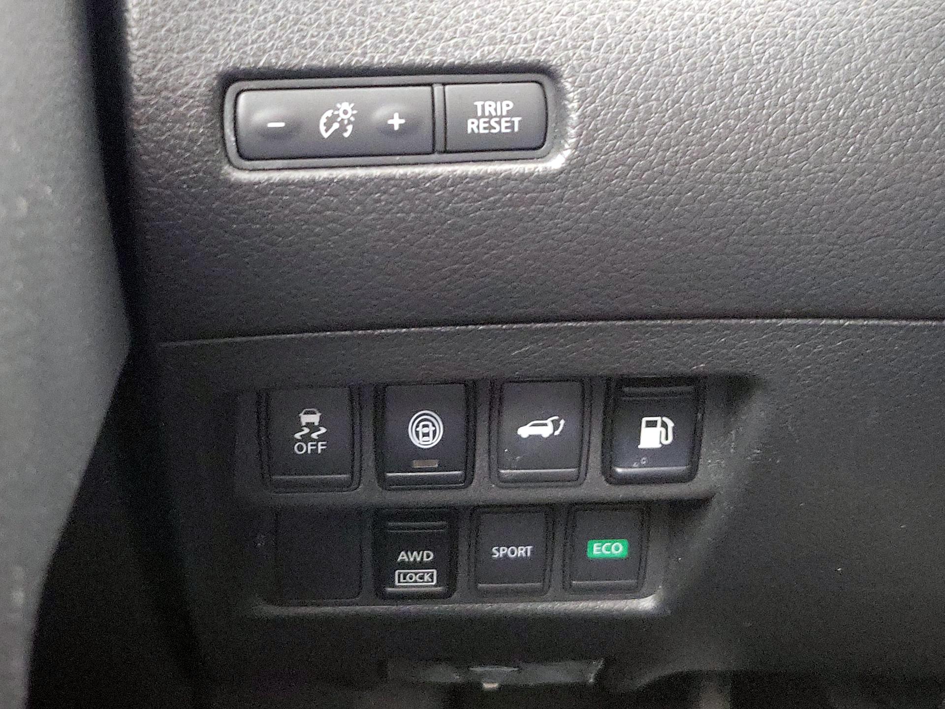 Thumbnail: 2019 Nissan Rogue - 13