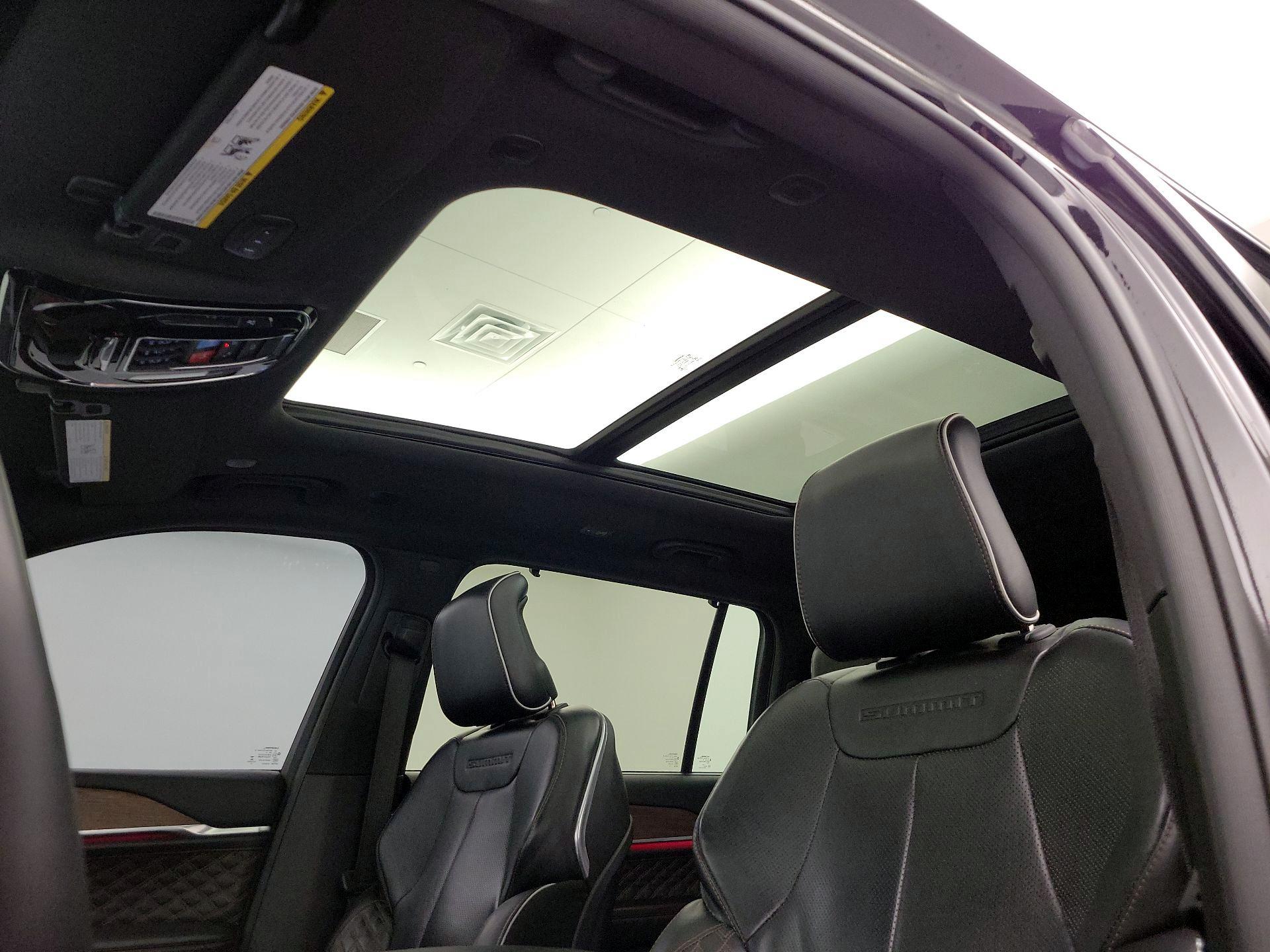 Thumbnail: 2021 Jeep Grand Cherokee L - 20