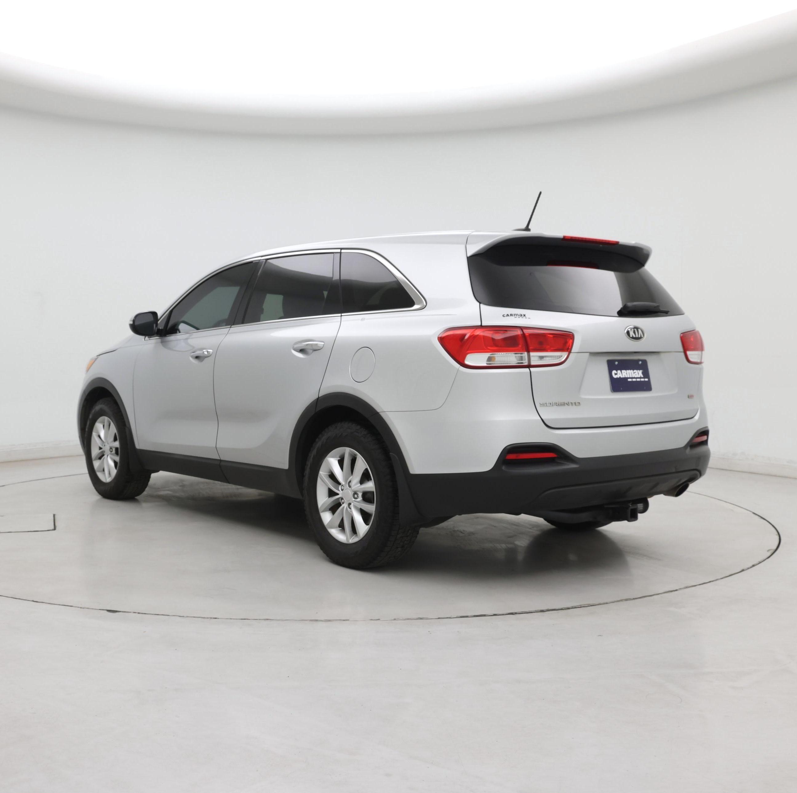 Thumbnail: 2017 Kia Sorento - 2