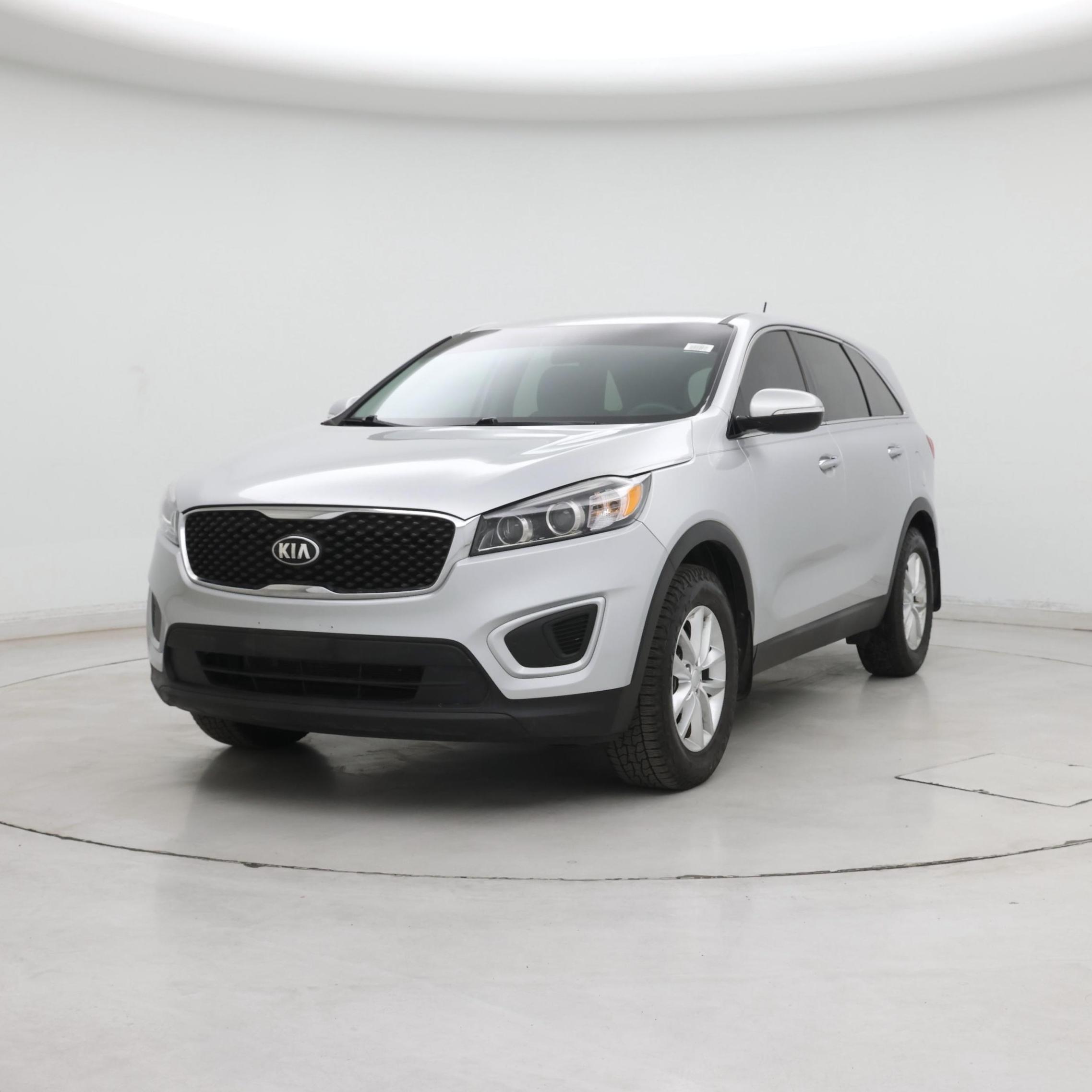 Thumbnail: 2017 Kia Sorento - 4