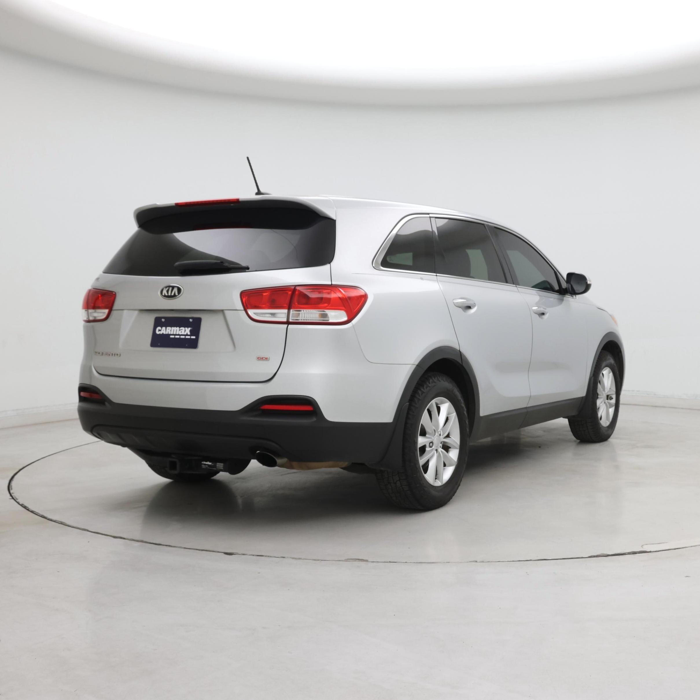 Thumbnail: 2017 Kia Sorento - 8