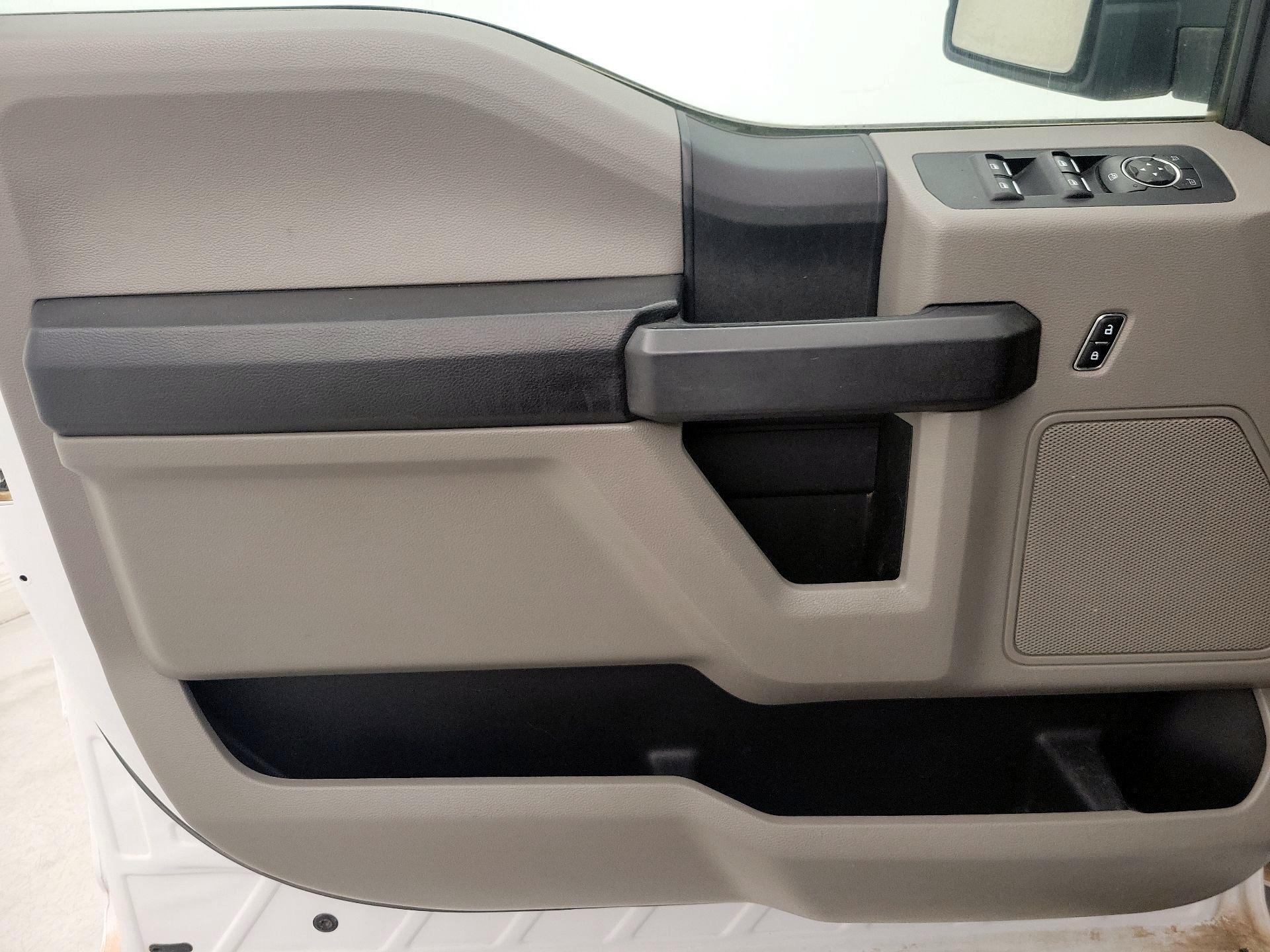 Thumbnail: 2015 Ford F-150 - 12