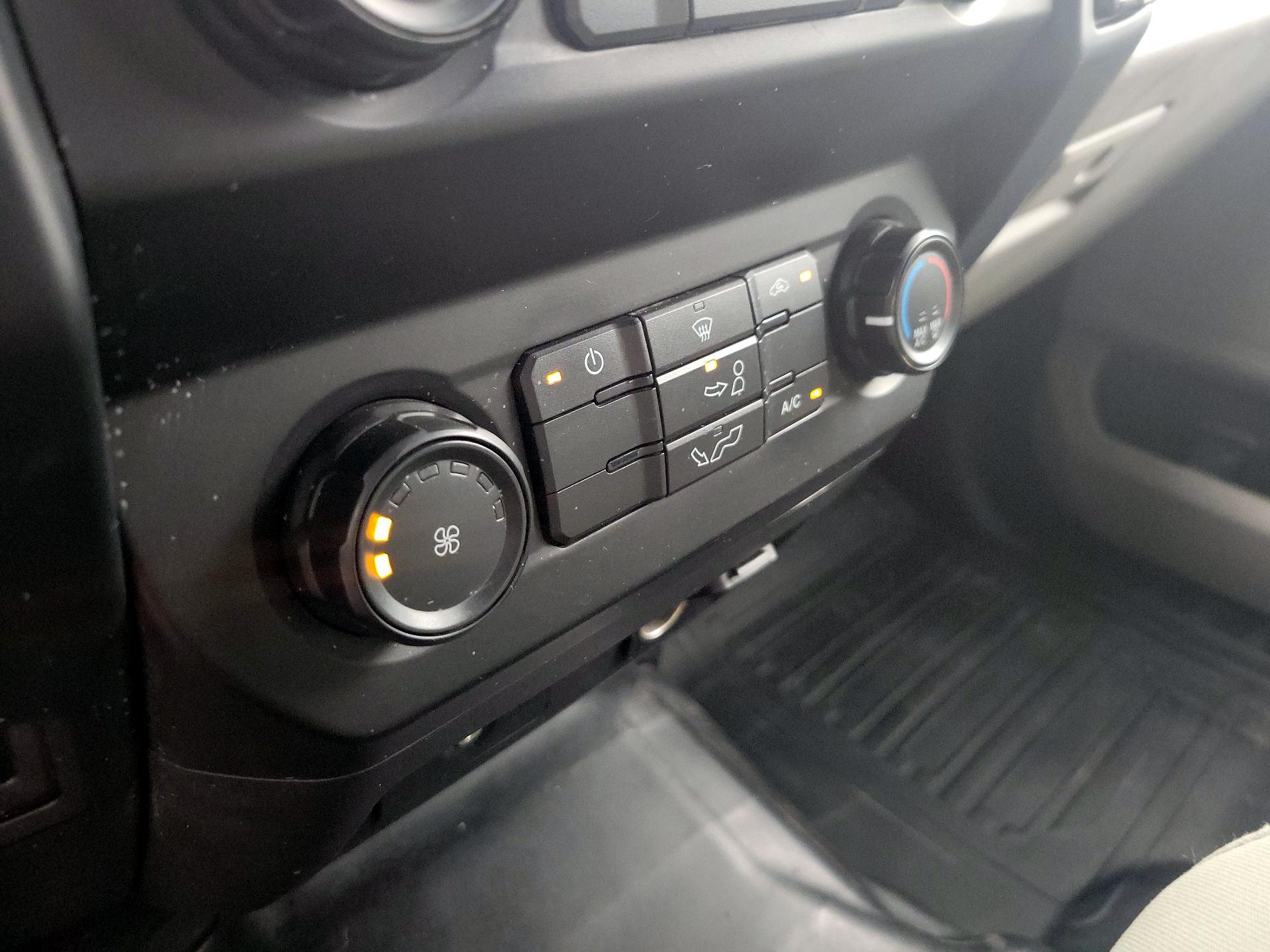 Thumbnail: 2015 Ford F-150 - 15