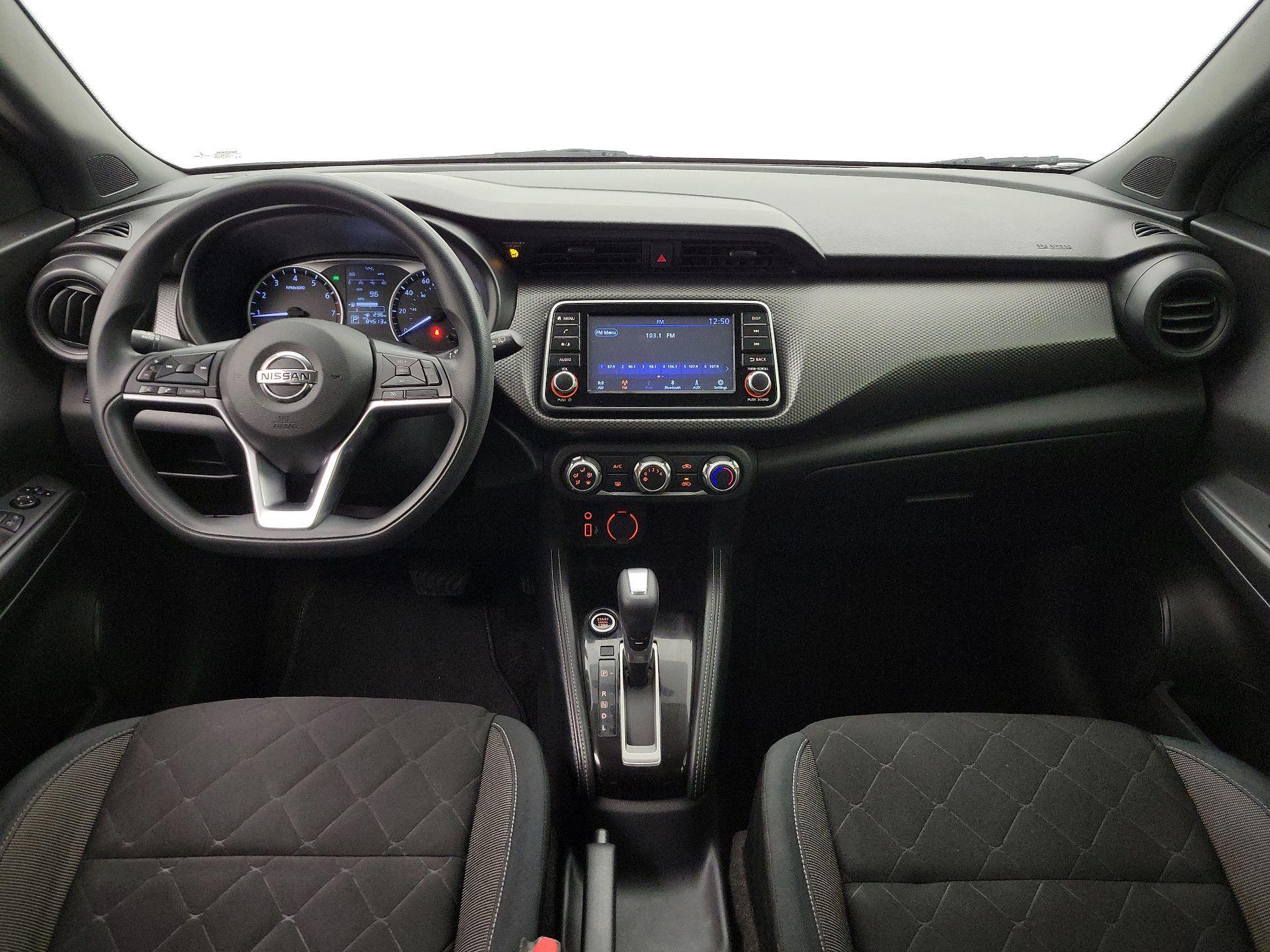 Thumbnail: 2019 Nissan Kicks - 11