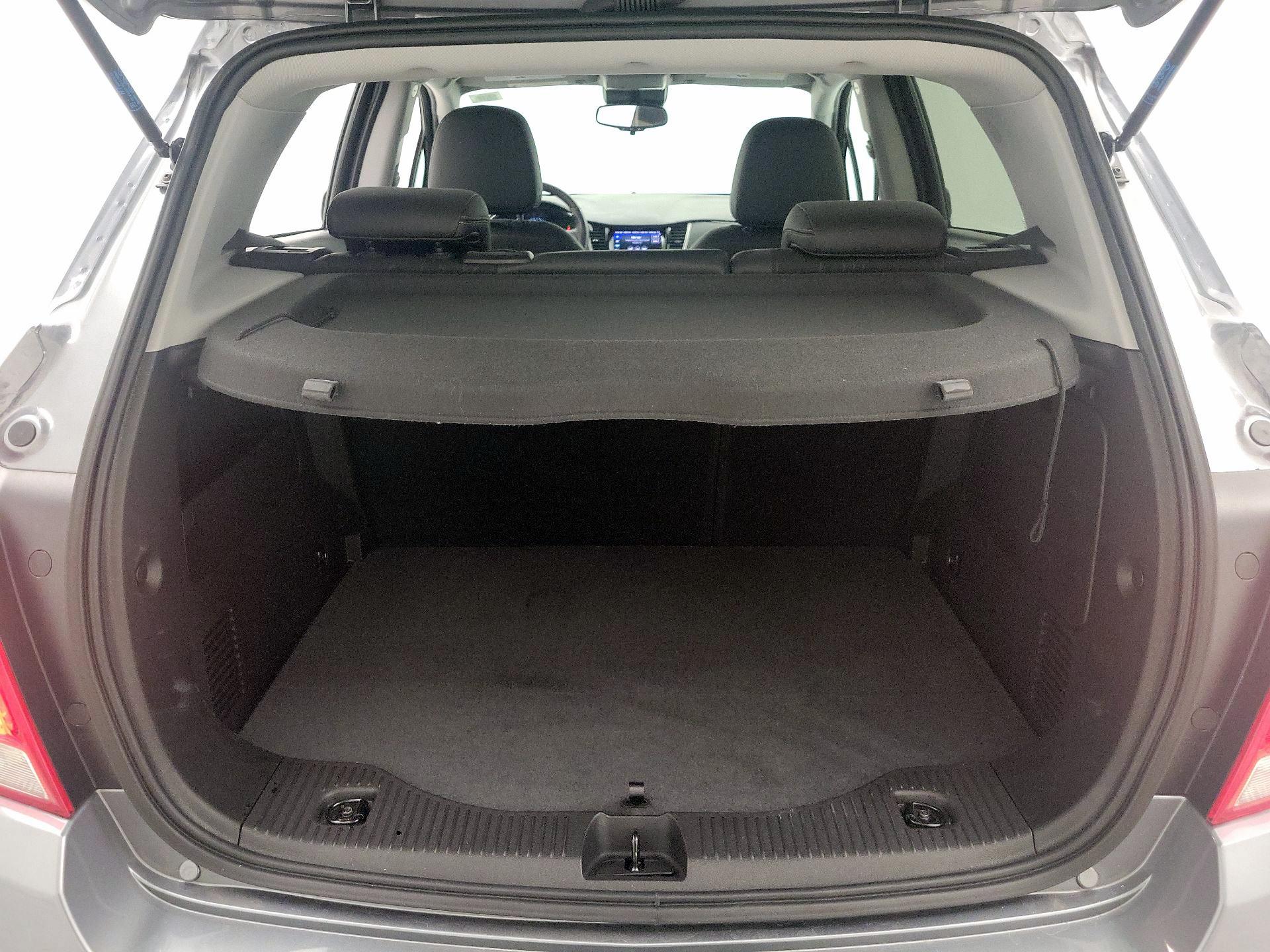 Thumbnail: 2020 Chevrolet Trax - 20