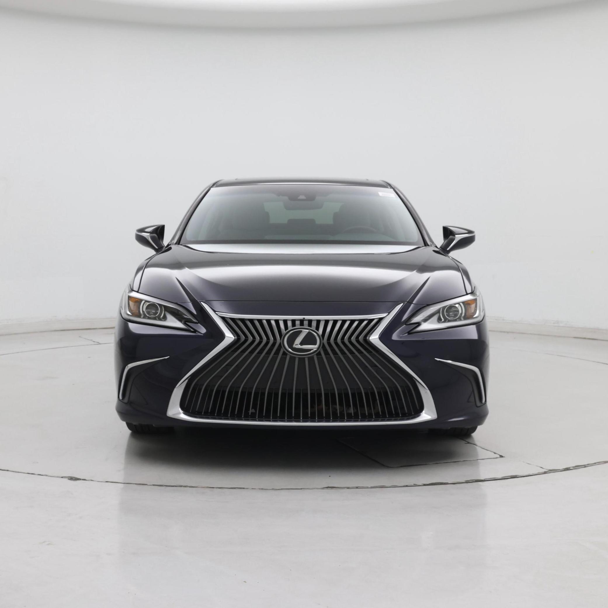 Thumbnail: 2019 Lexus ES - 5