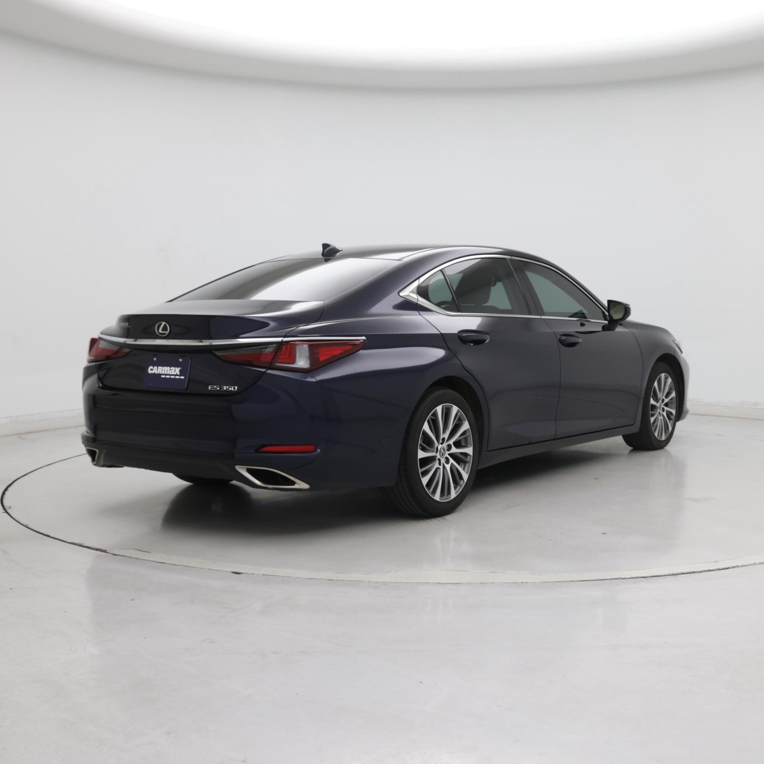 Thumbnail: 2019 Lexus ES - 8