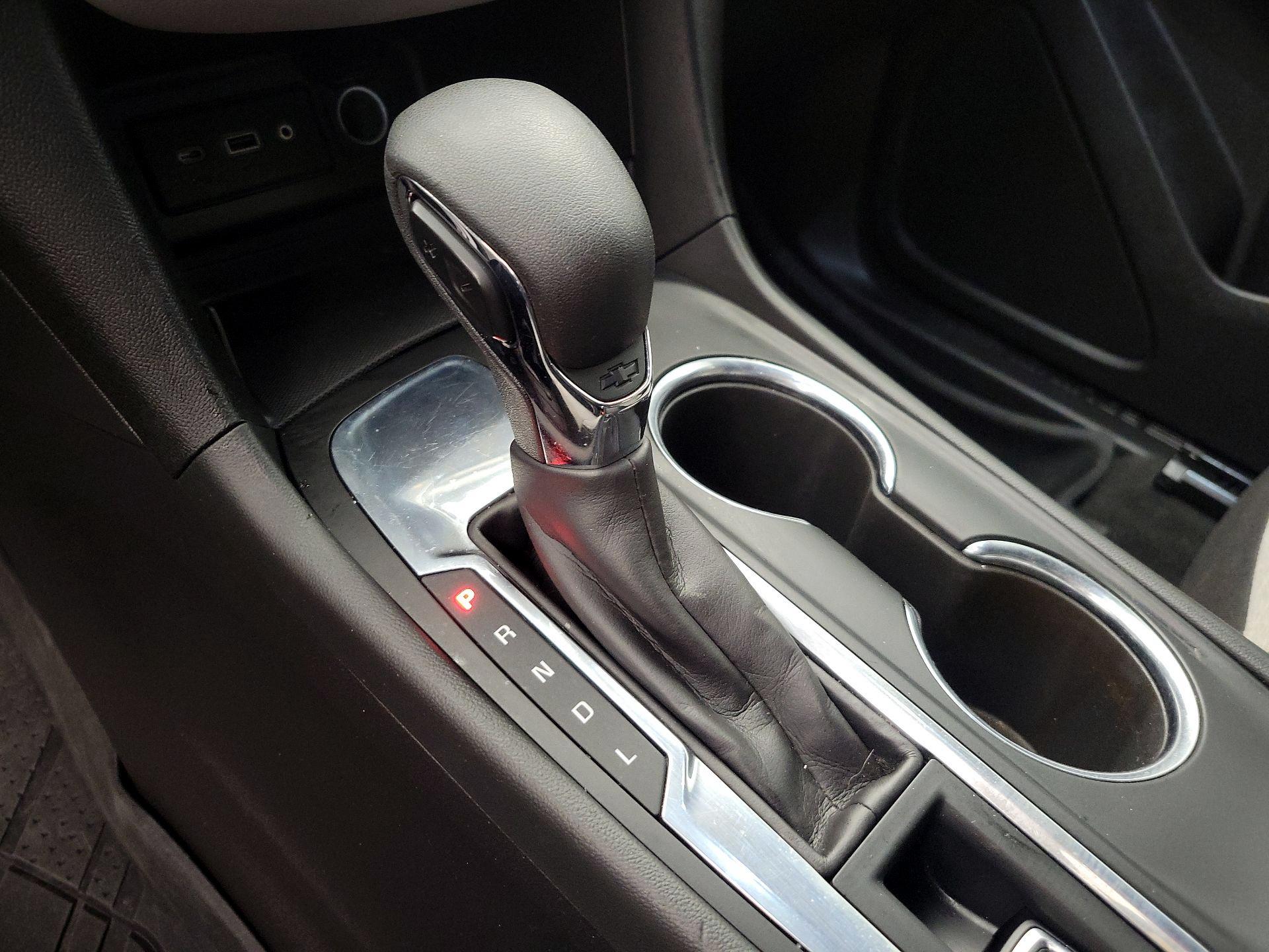 Thumbnail: 2023 Chevrolet Equinox - 17