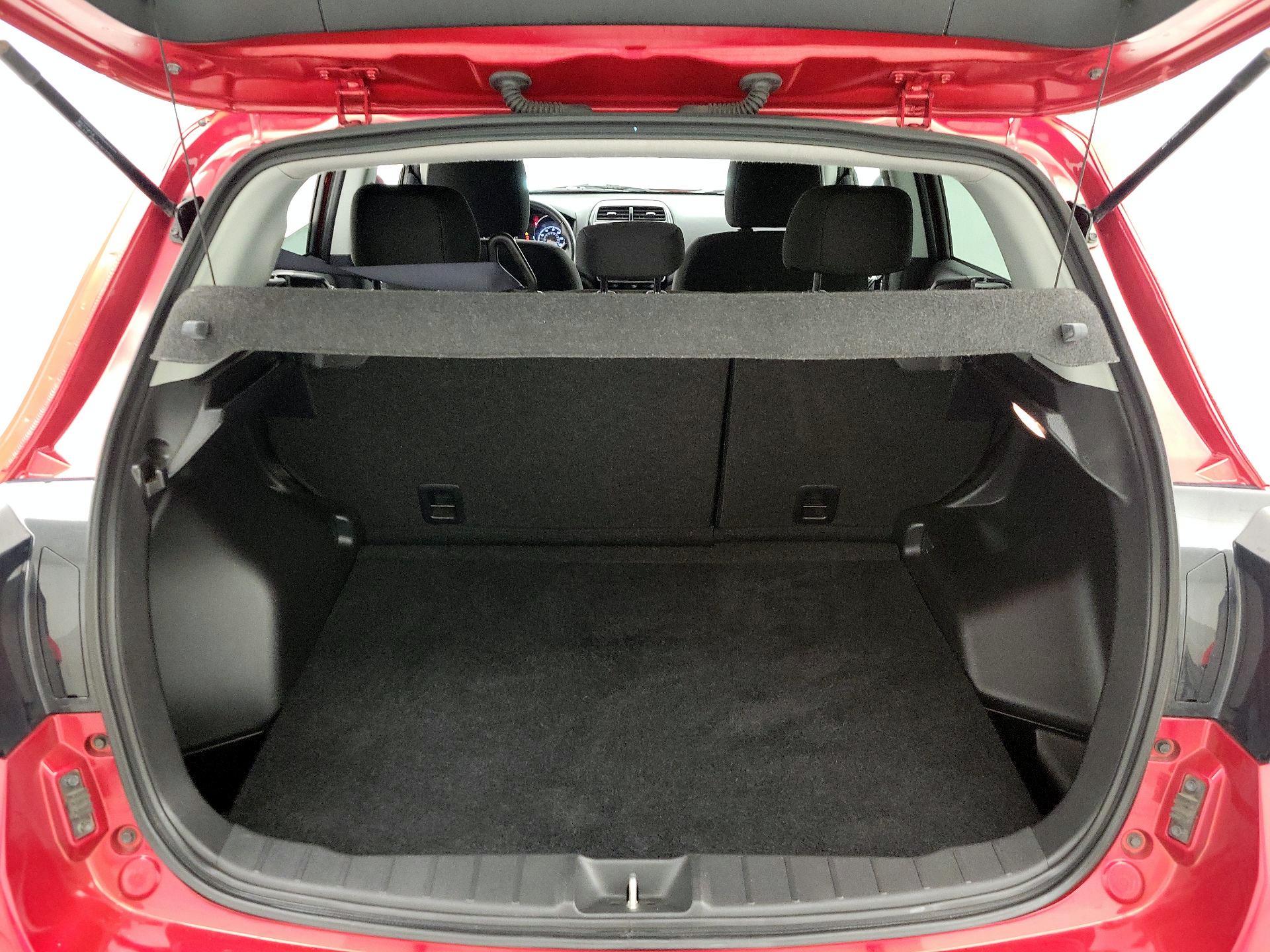 Thumbnail: 2023 Mitsubishi Outlander Sport - 20