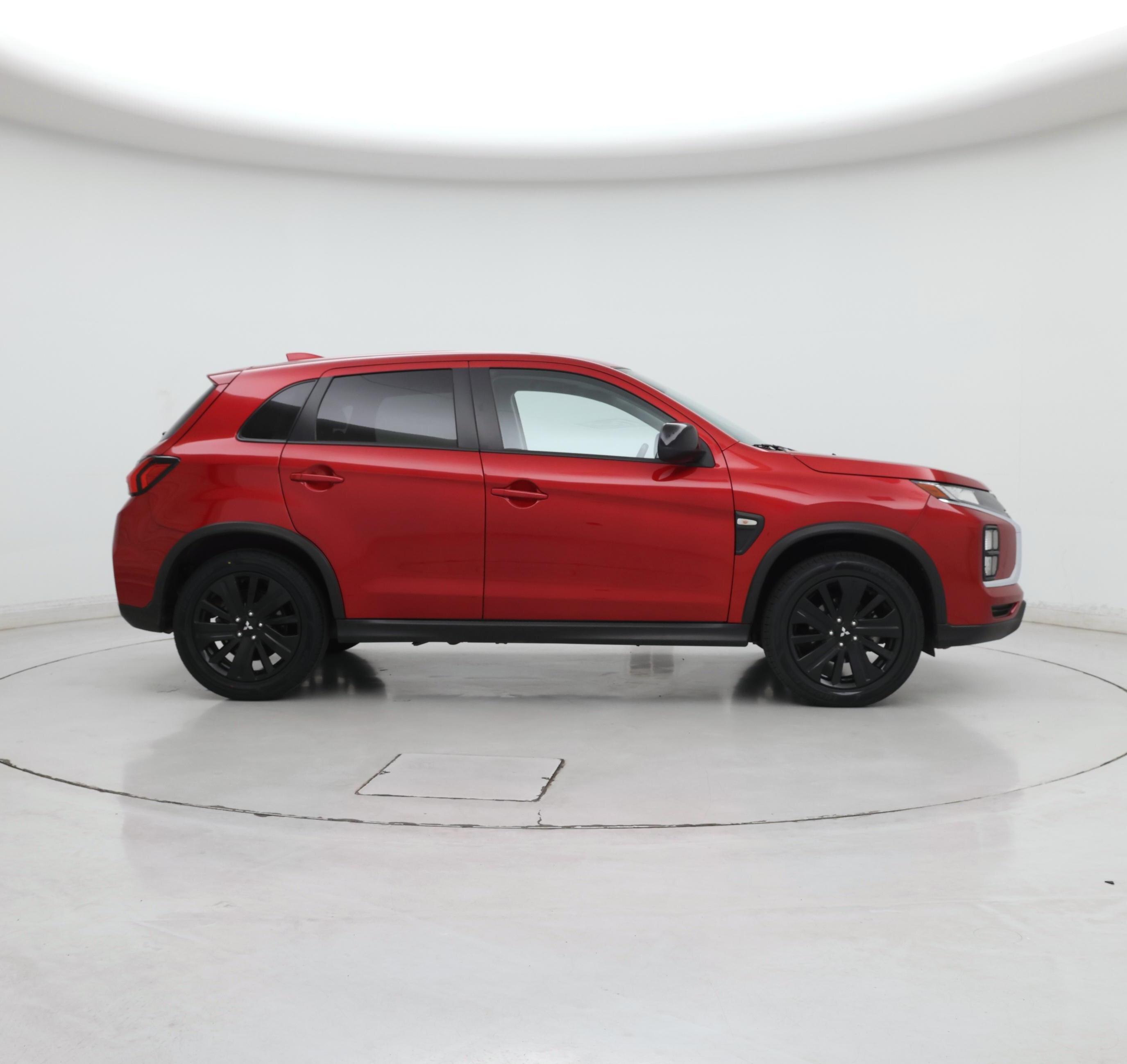 Thumbnail: 2023 Mitsubishi Outlander Sport - 7