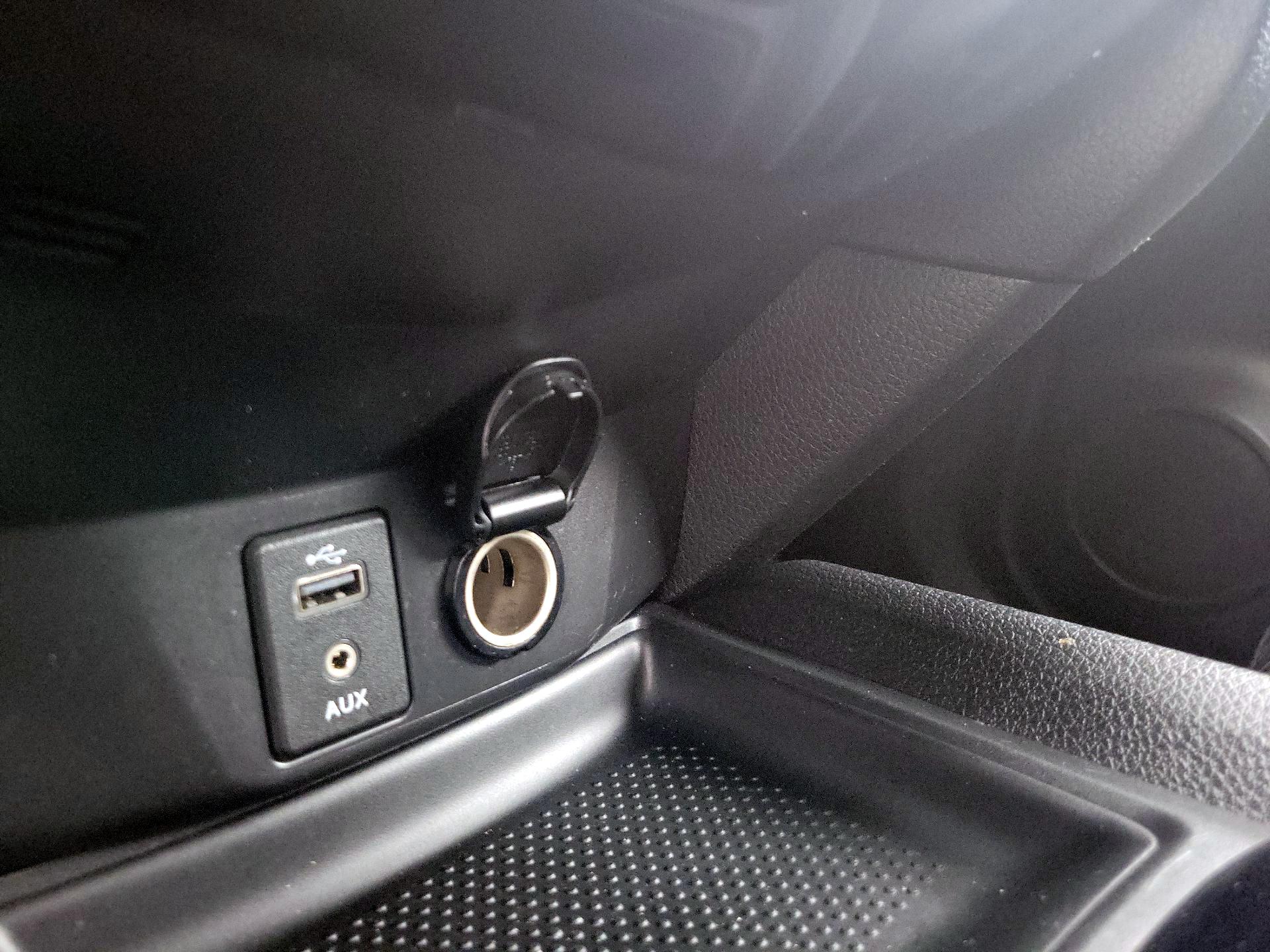 Thumbnail: 2017 Nissan Rogue - 18