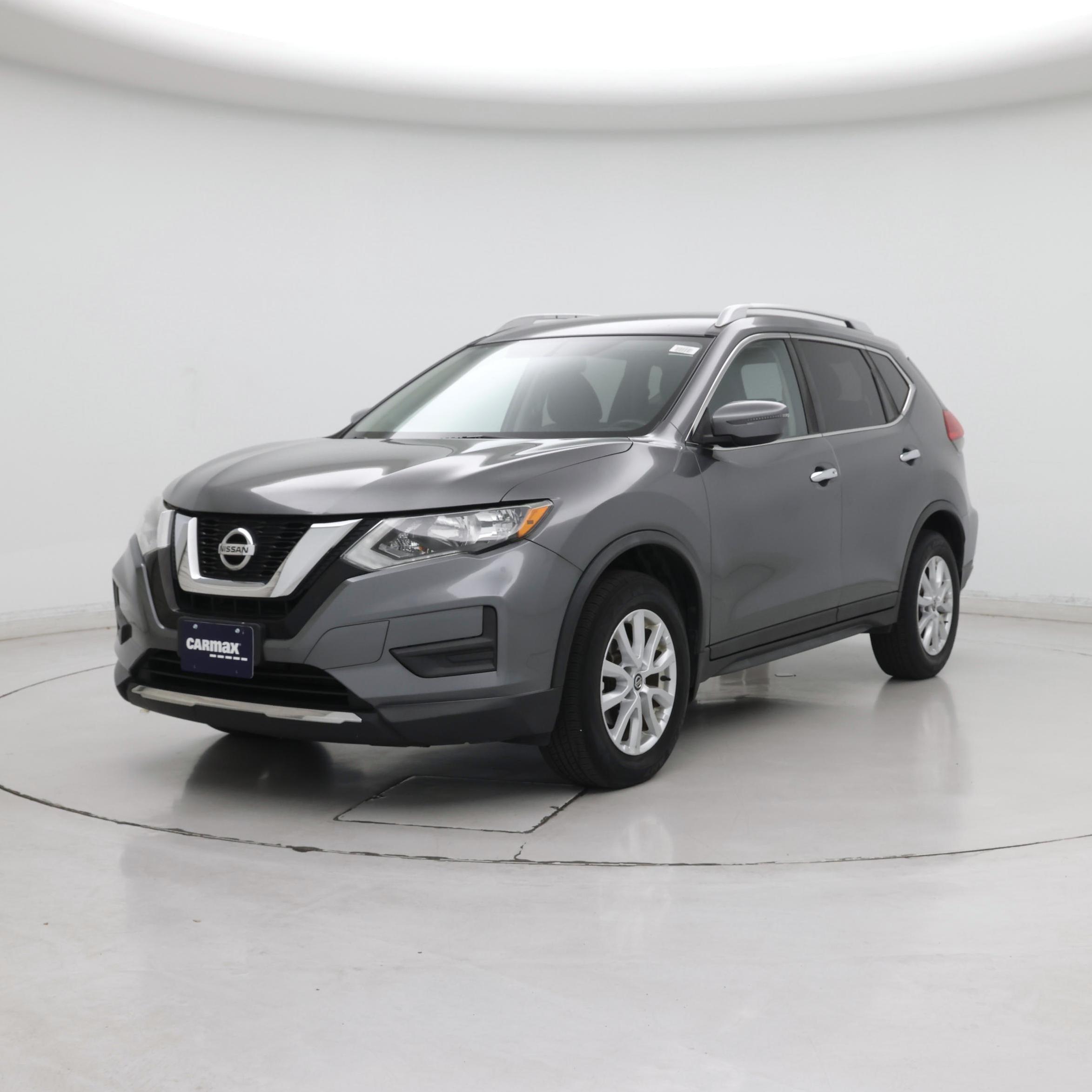 Thumbnail: 2017 Nissan Rogue - 4