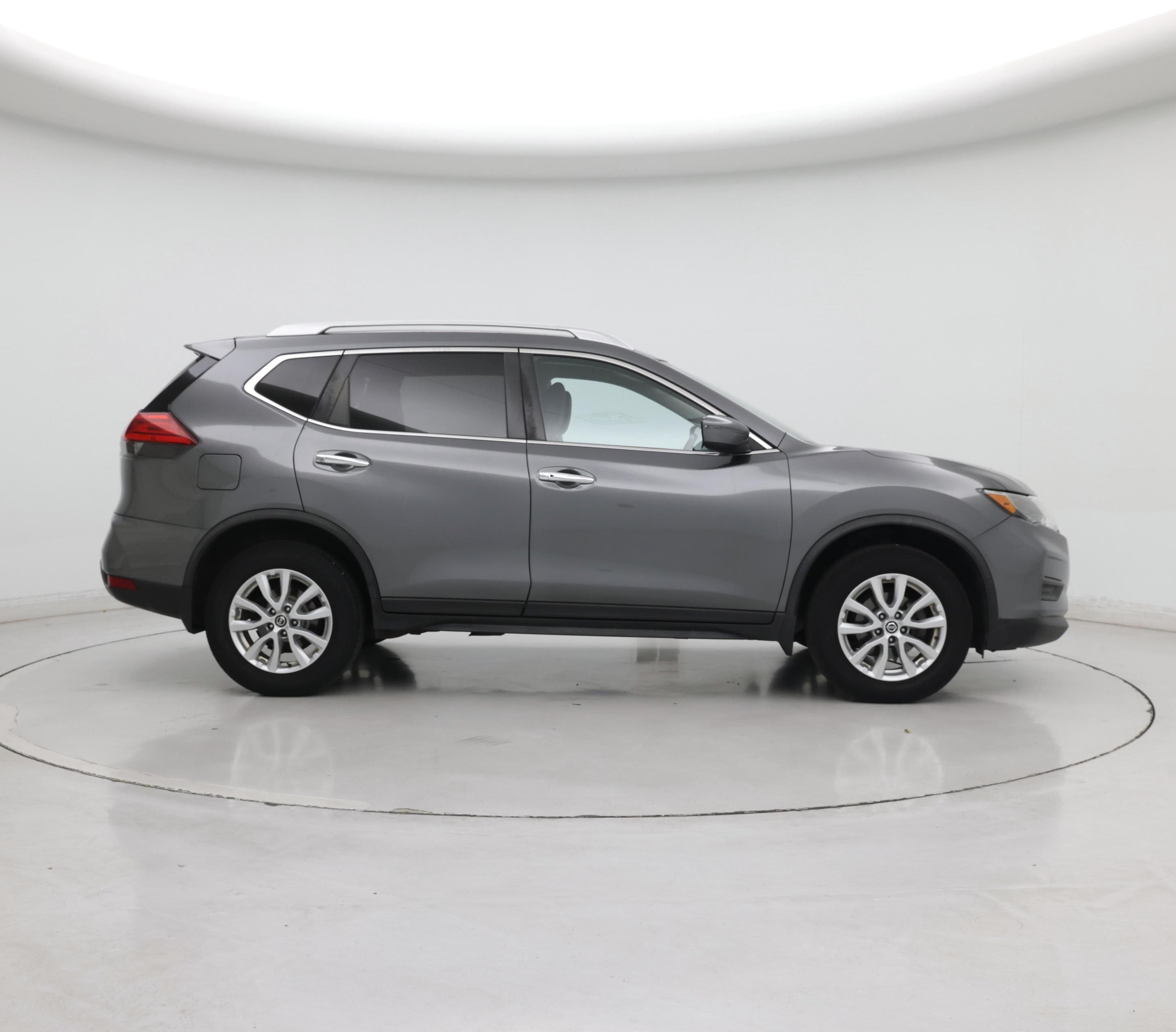 Thumbnail: 2017 Nissan Rogue - 7