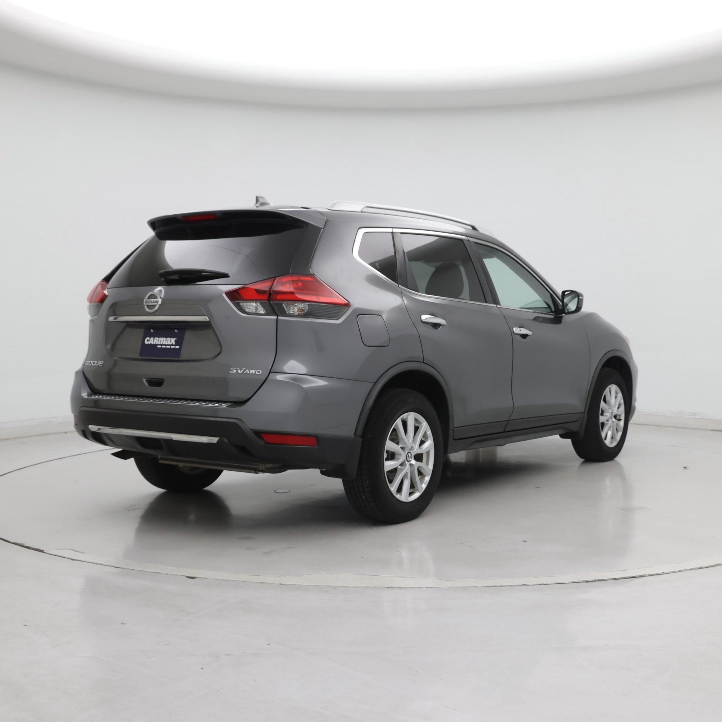 Thumbnail: 2017 Nissan Rogue - 8