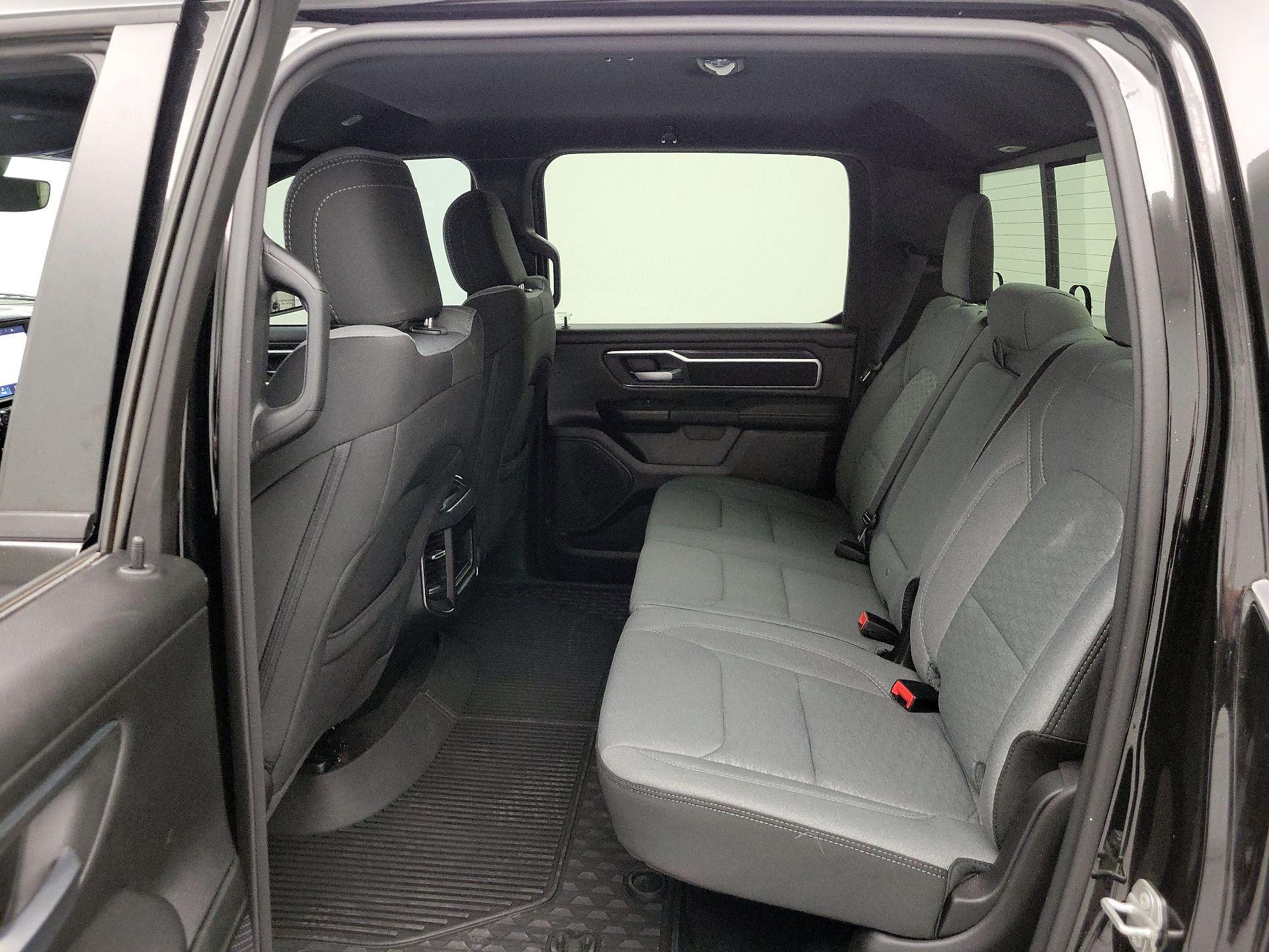 Thumbnail: 2025 RAM 1500 - 19