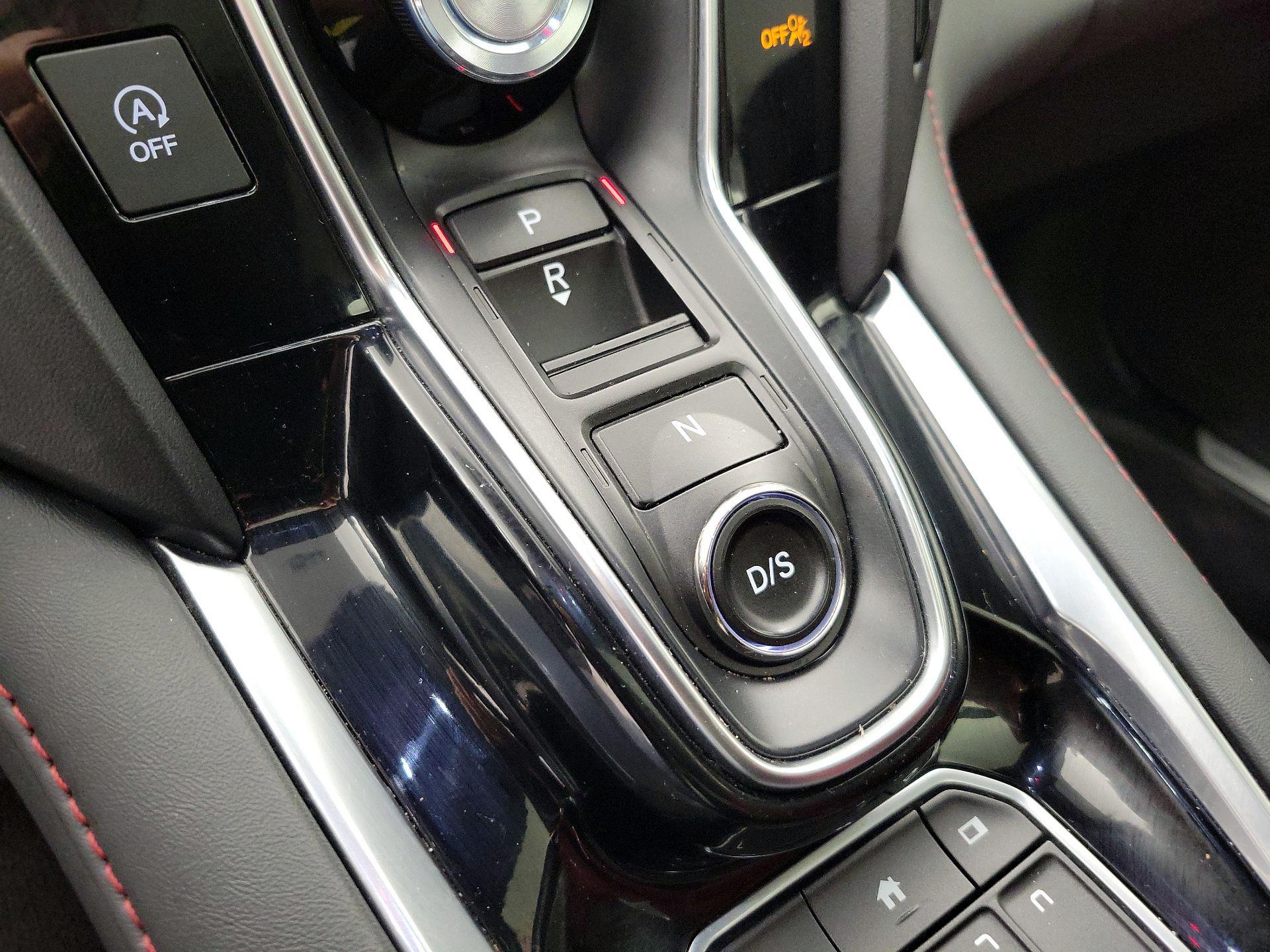 Thumbnail: 2021 Acura RDX - 18