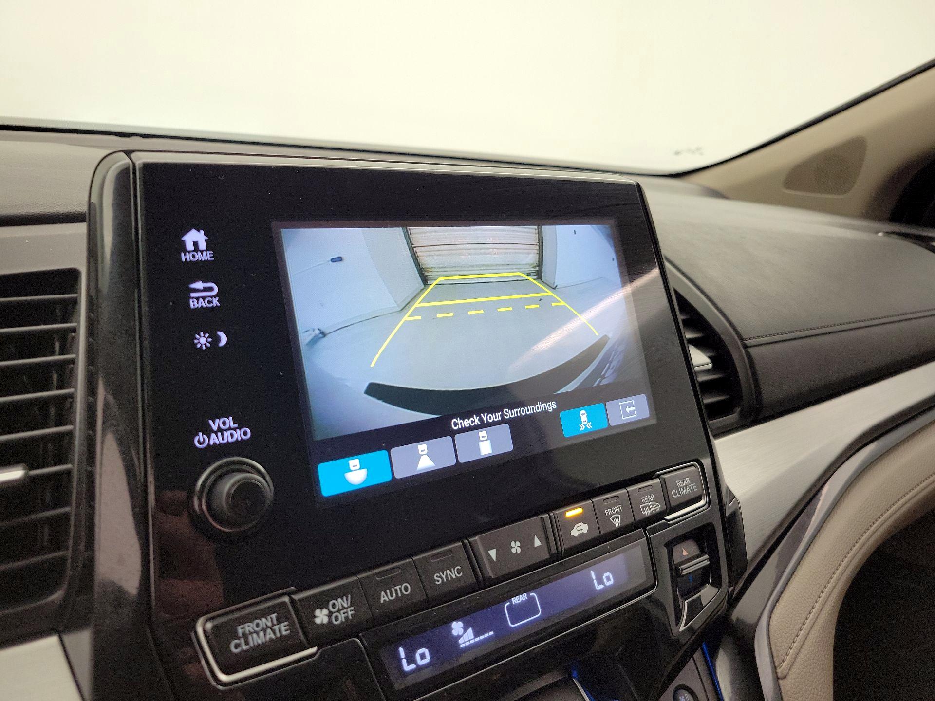 Thumbnail: 2020 Honda Odyssey - 15