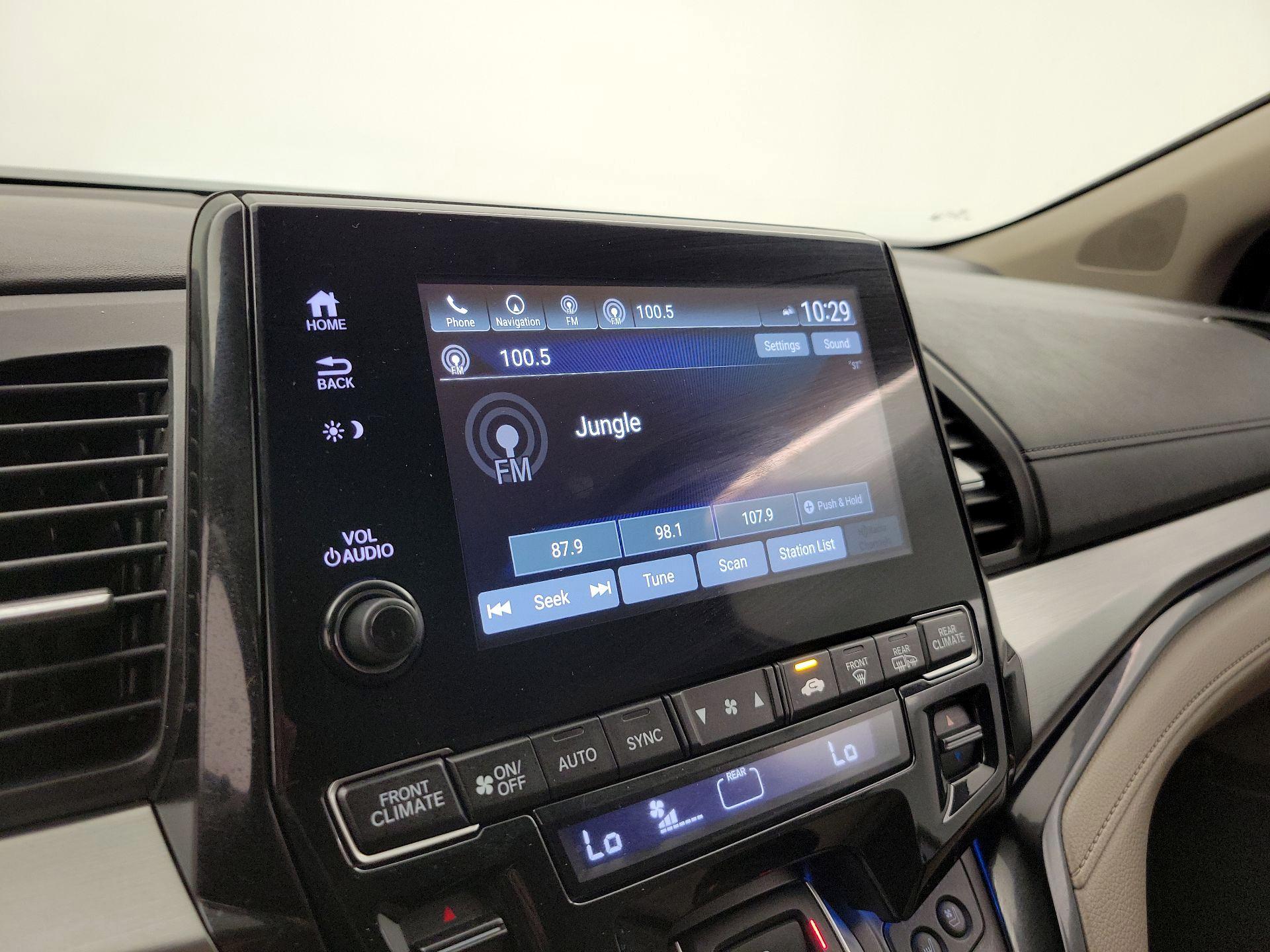 Thumbnail: 2020 Honda Odyssey - 16