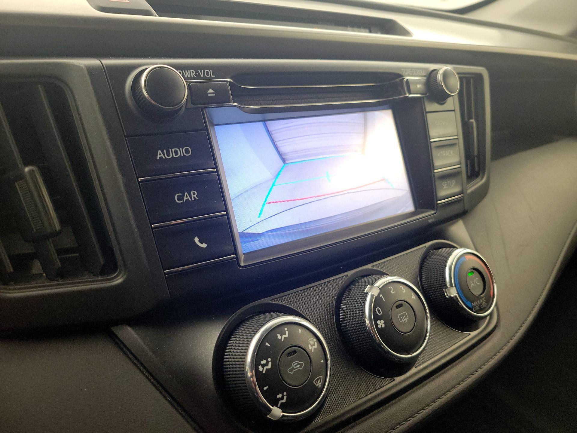 Thumbnail: 2017 Toyota RAV4 - 14