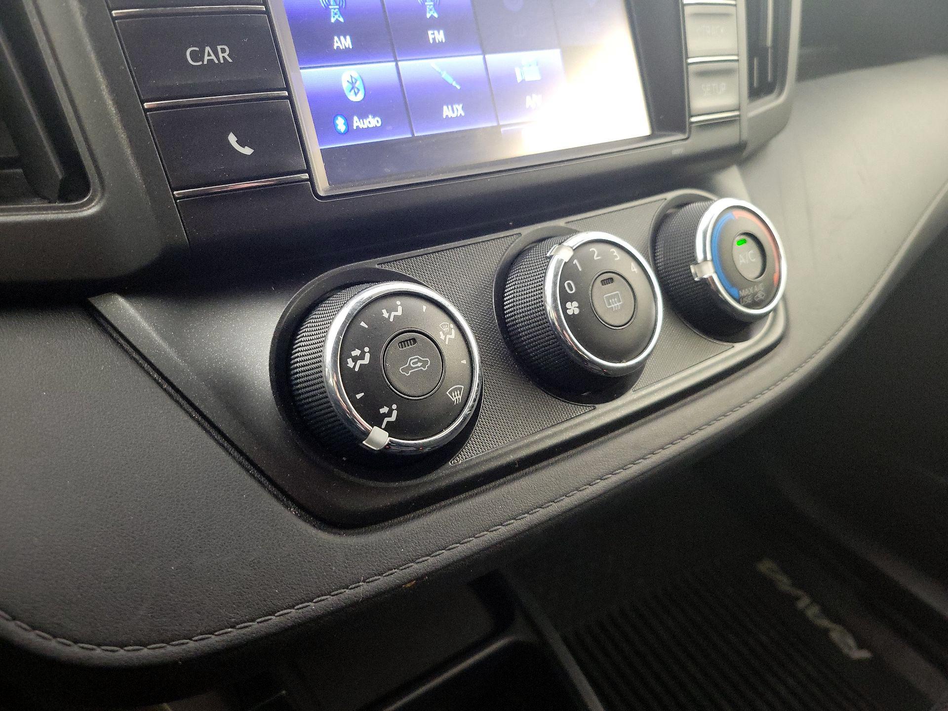 Thumbnail: 2017 Toyota RAV4 - 16