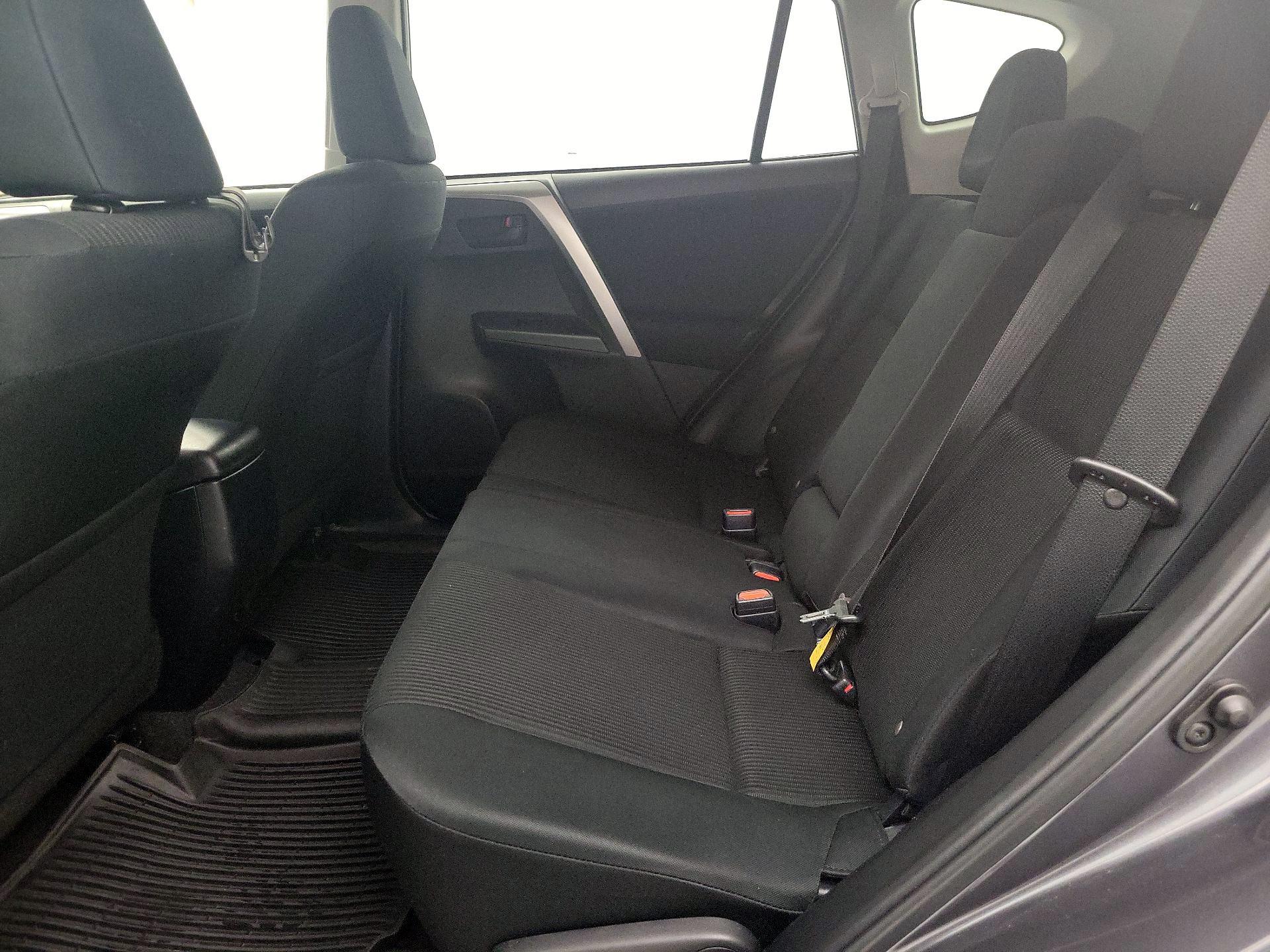 Thumbnail: 2017 Toyota RAV4 - 19