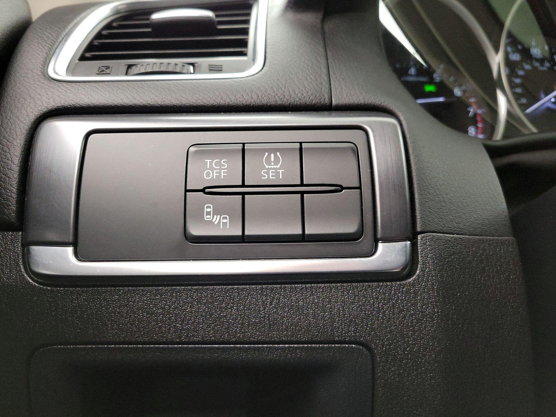 Thumbnail: 2016 Mazda CX-5 - 13