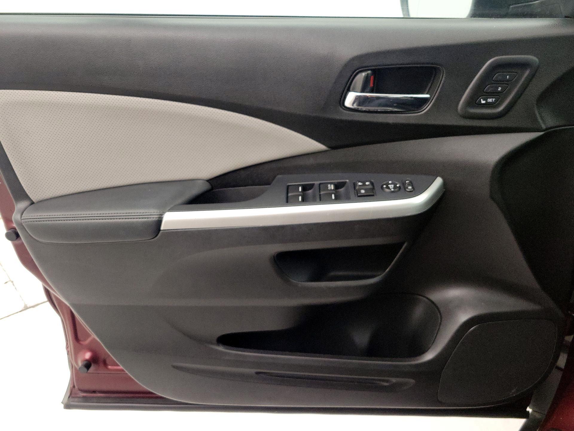 Thumbnail: 2016 Honda CR-V - 12