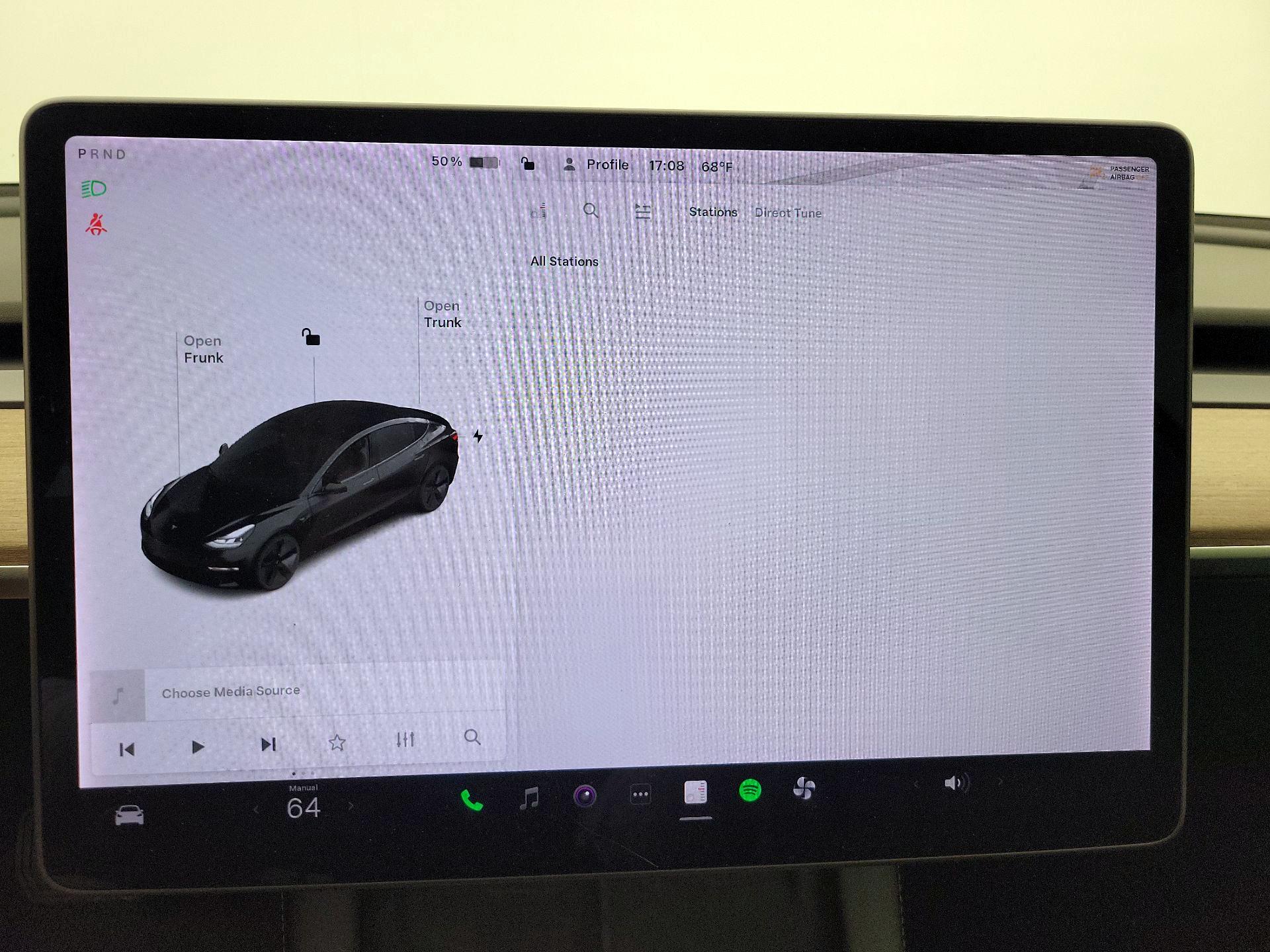 Thumbnail: 2021 Tesla Model 3 - 15