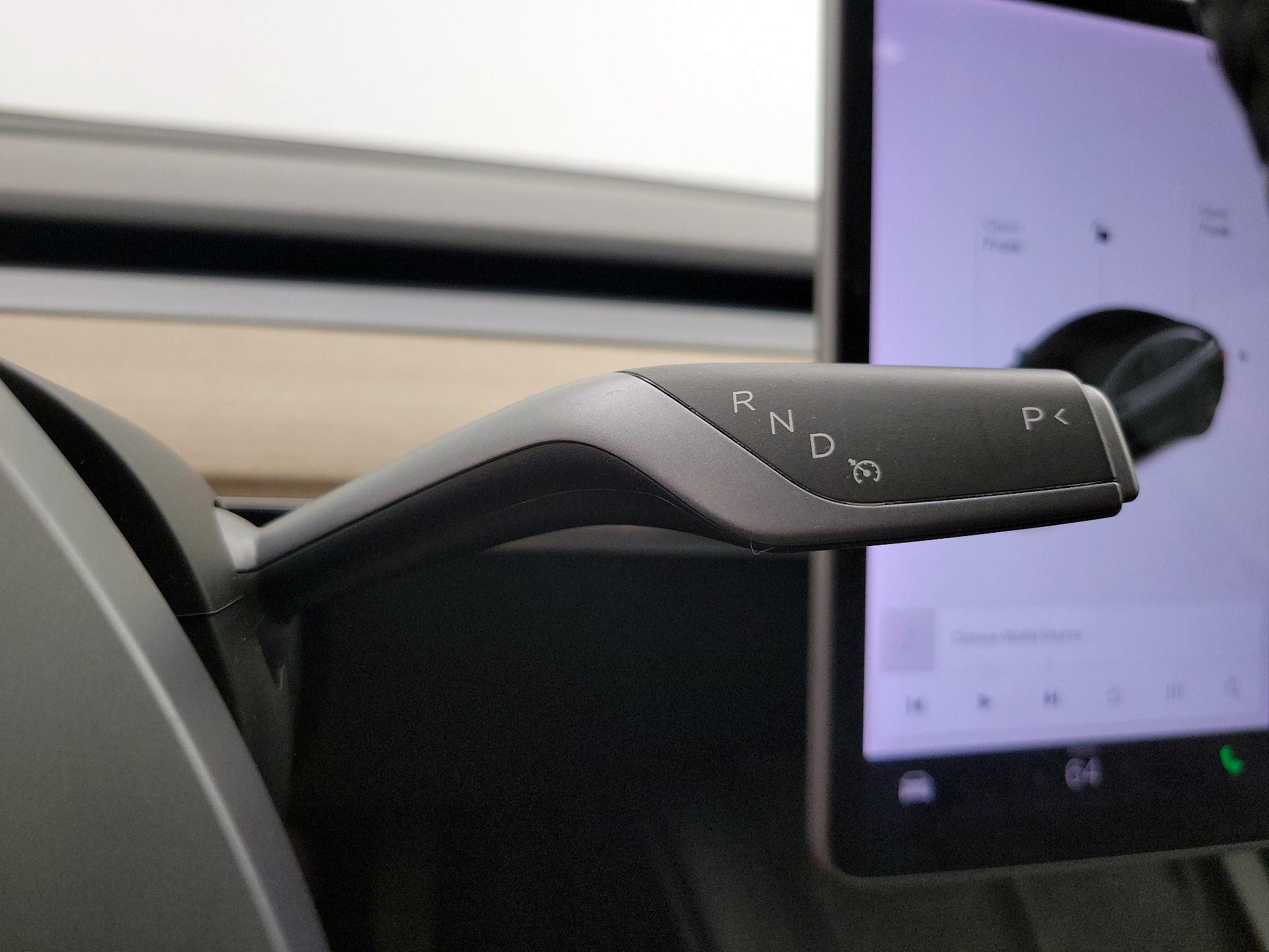 Thumbnail: 2021 Tesla Model 3 - 17