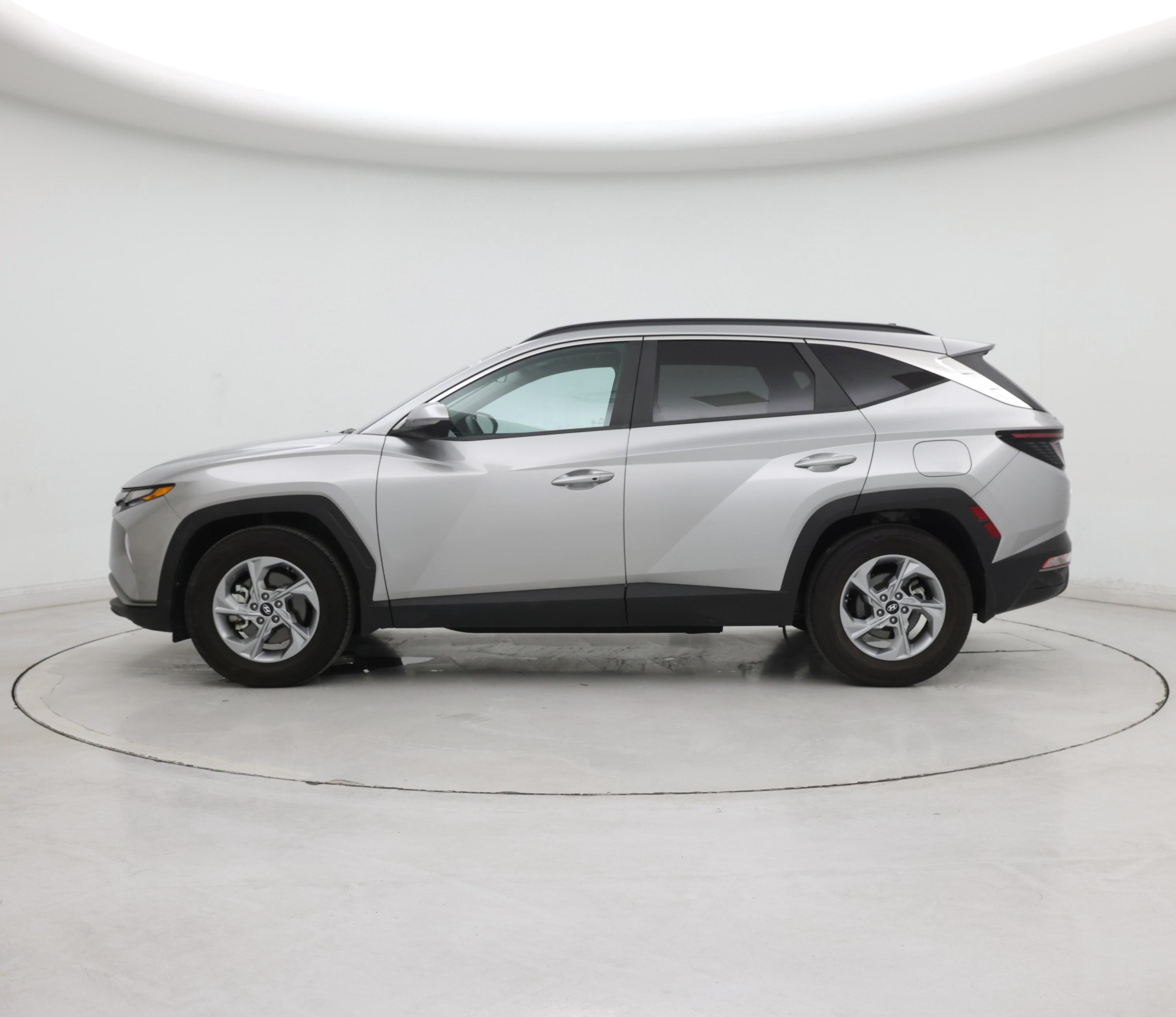 Thumbnail: 2022 Hyundai Tucson - 3