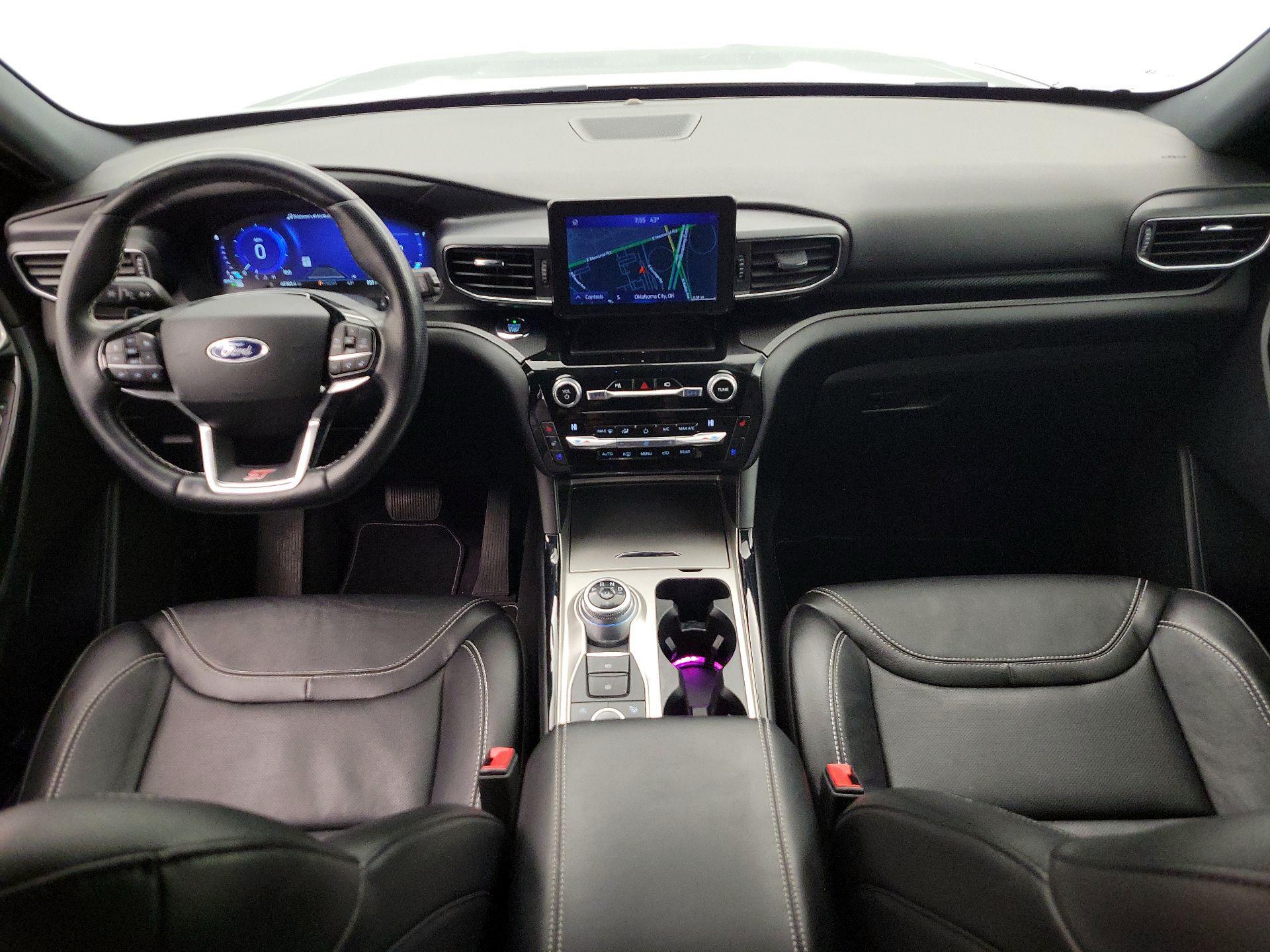 Thumbnail: 2021 Ford Explorer - 9