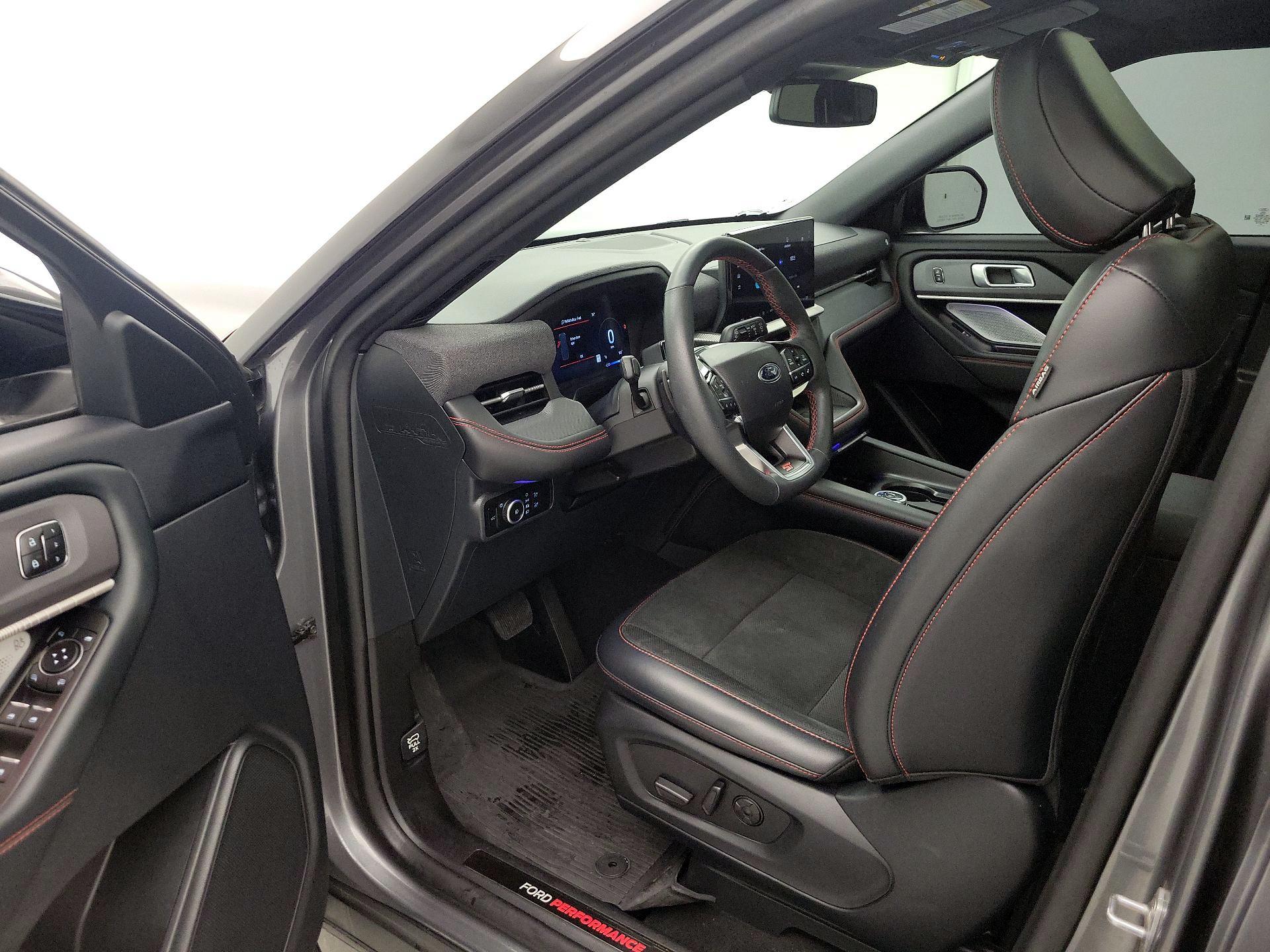 Thumbnail: 2025 Ford Explorer - 11